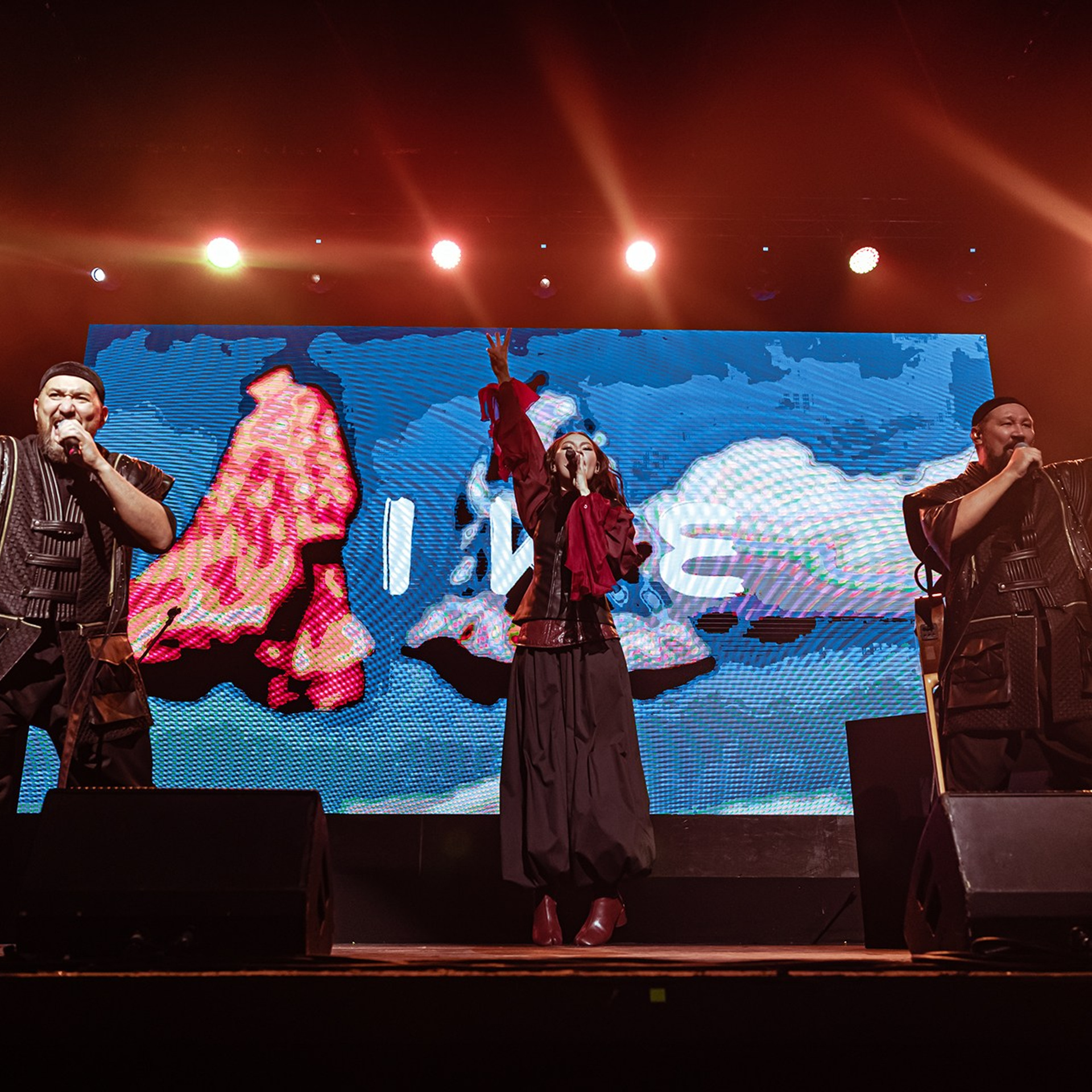 AY YOLA (05.11.25 | Москва |Atmosphere). Концертный фотограф | Рукавцова Валентина