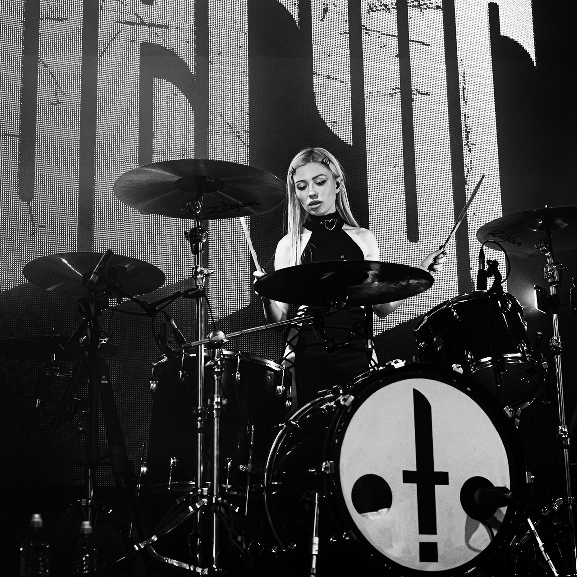 INVERTOR (13.12.25 | Москва | Урбан). Концертный фотограф | Рукавцова Валентина