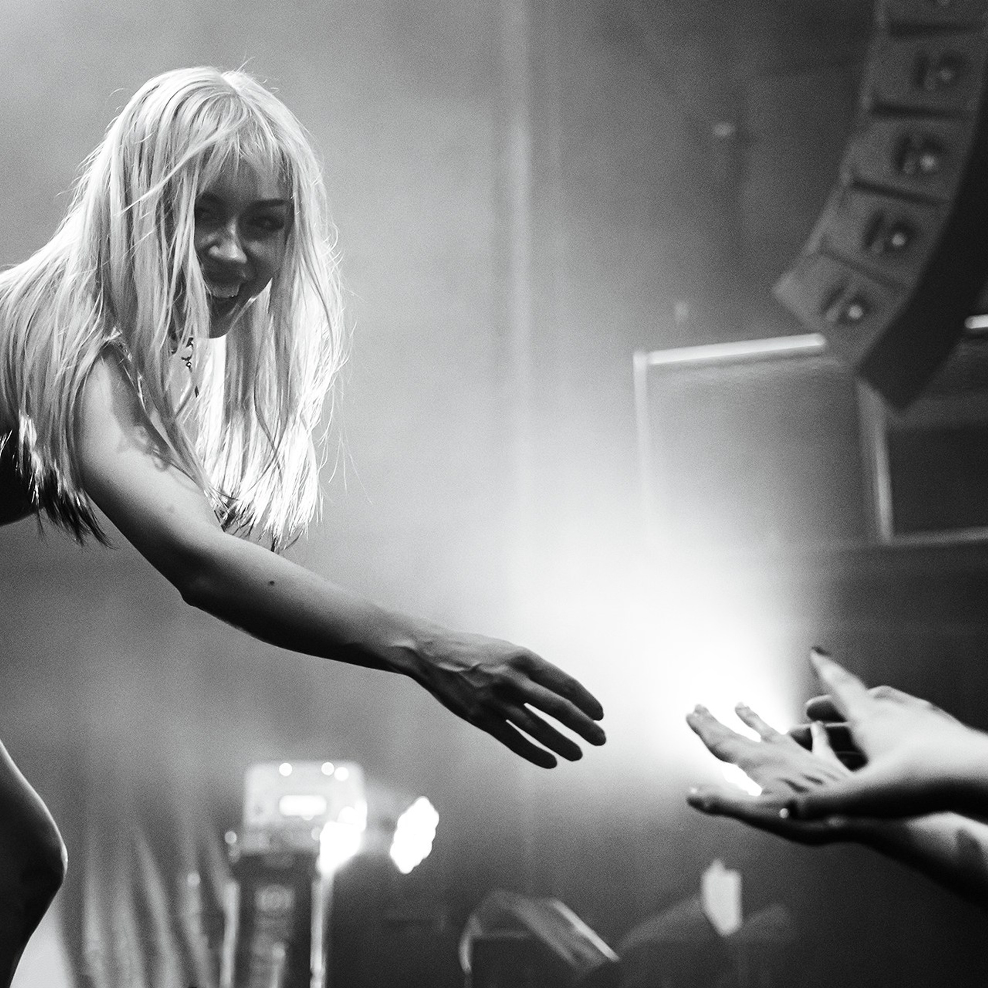 INVERTOR (31.05.25 | Москва | Урбан). Концертный фотограф | Рукавцова Валентина