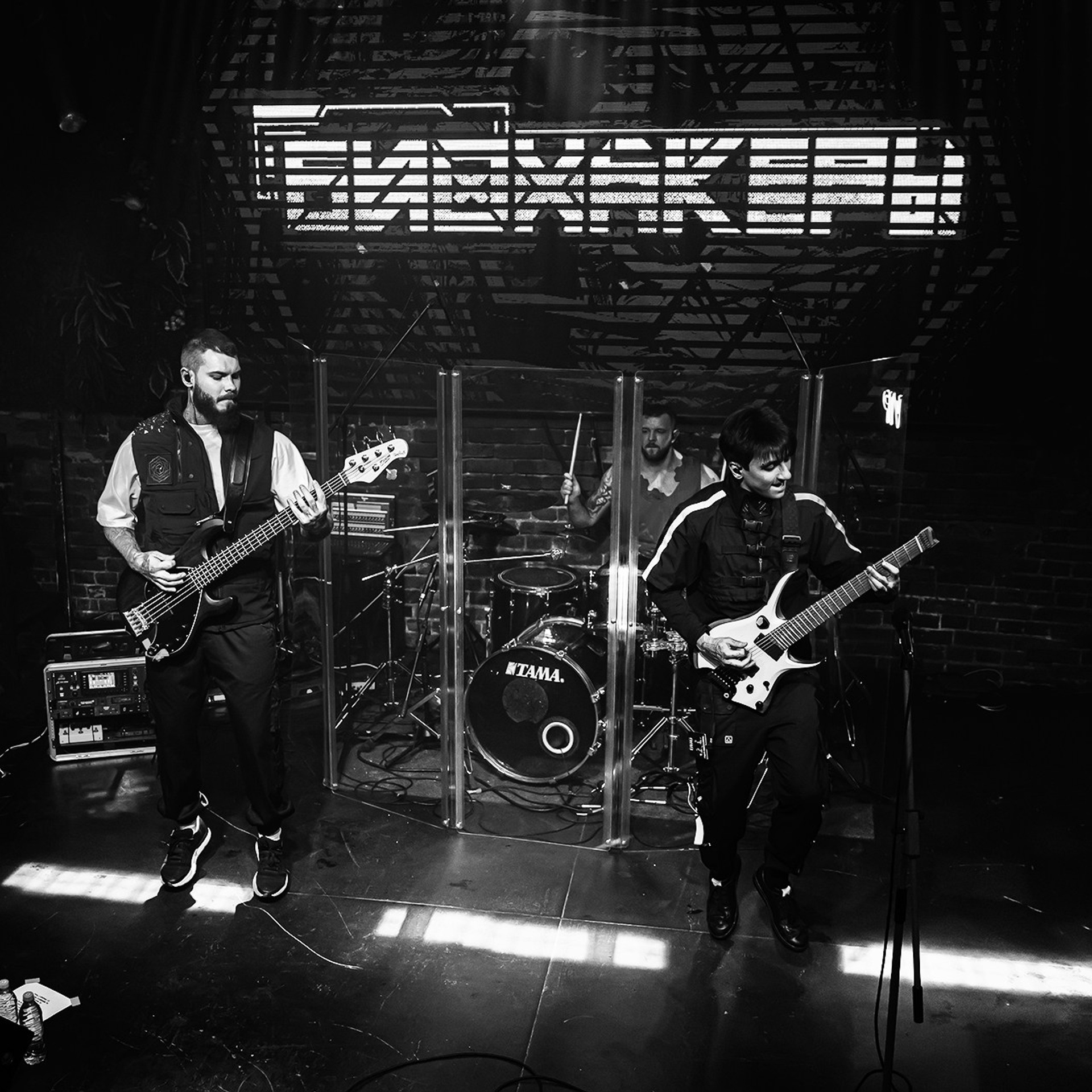 БИОХАКЕРЫ (17.05.25 | Москва | IZI). Концертный фотограф | Рукавцова Валентина