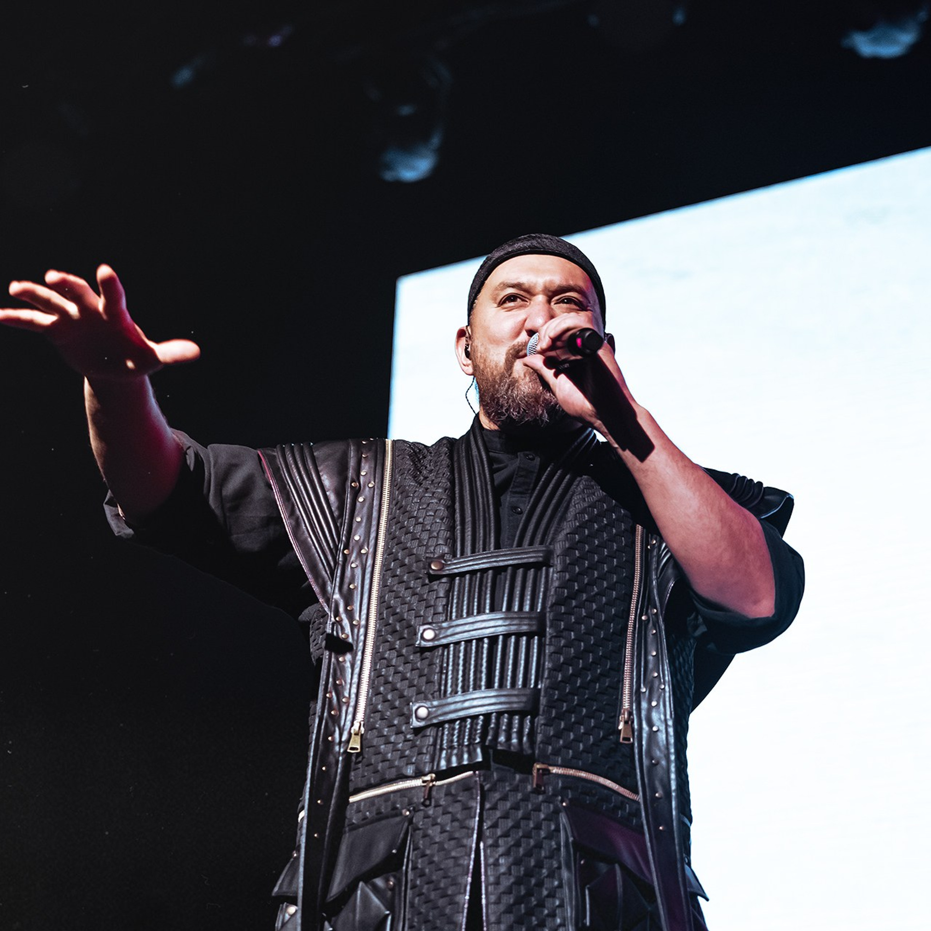 AY YOLA (05.11.25 | Москва |Atmosphere). Концертный фотограф | Рукавцова Валентина