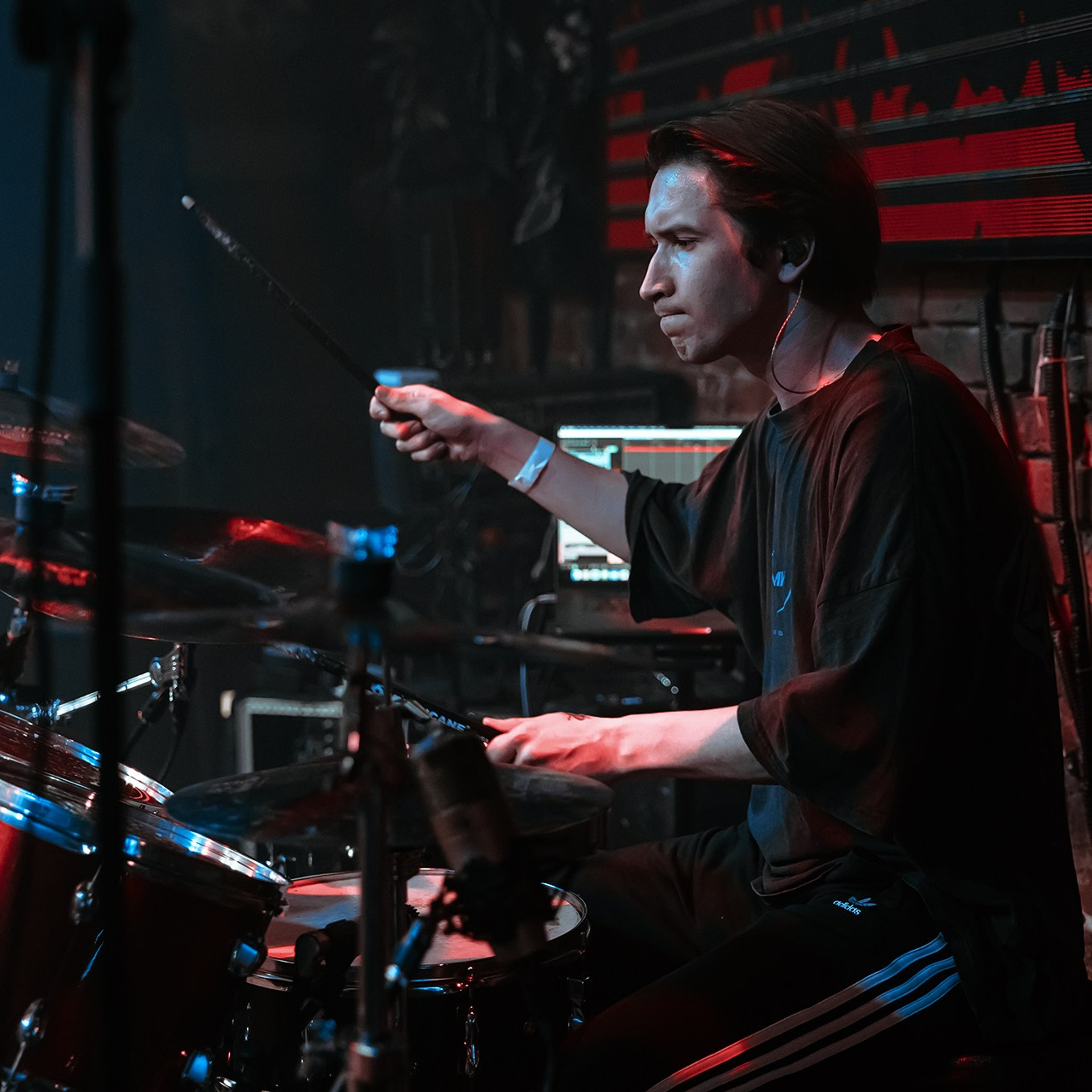 АНДРЕЙ ЛИН (17.05.25 | Москва | IZI). Концертный фотограф | Рукавцова Валентина