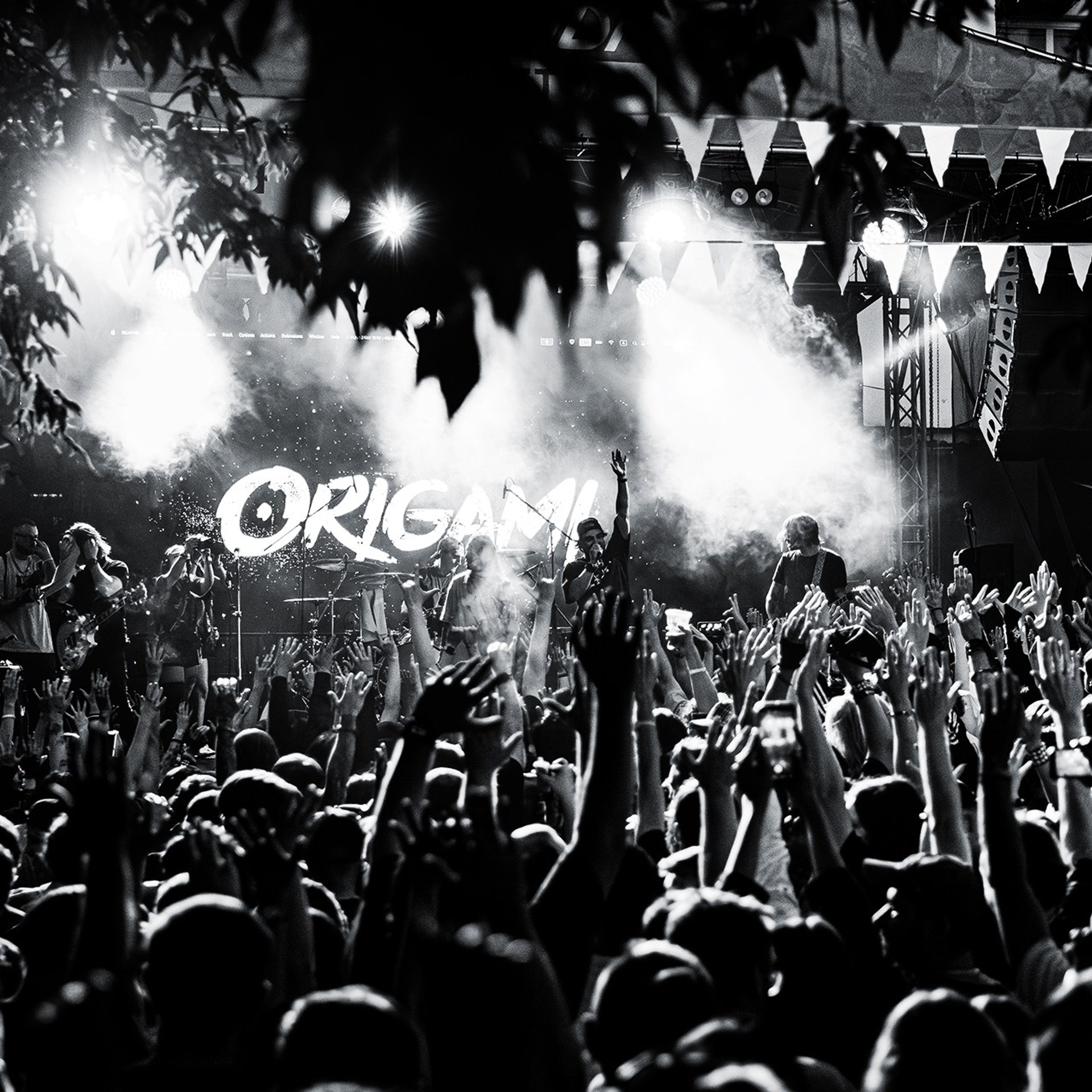 ORIGAMI (18.07.26 | Emofest Москва | Pravda Лето). Концертный фотограф | Рукавцова Валентина