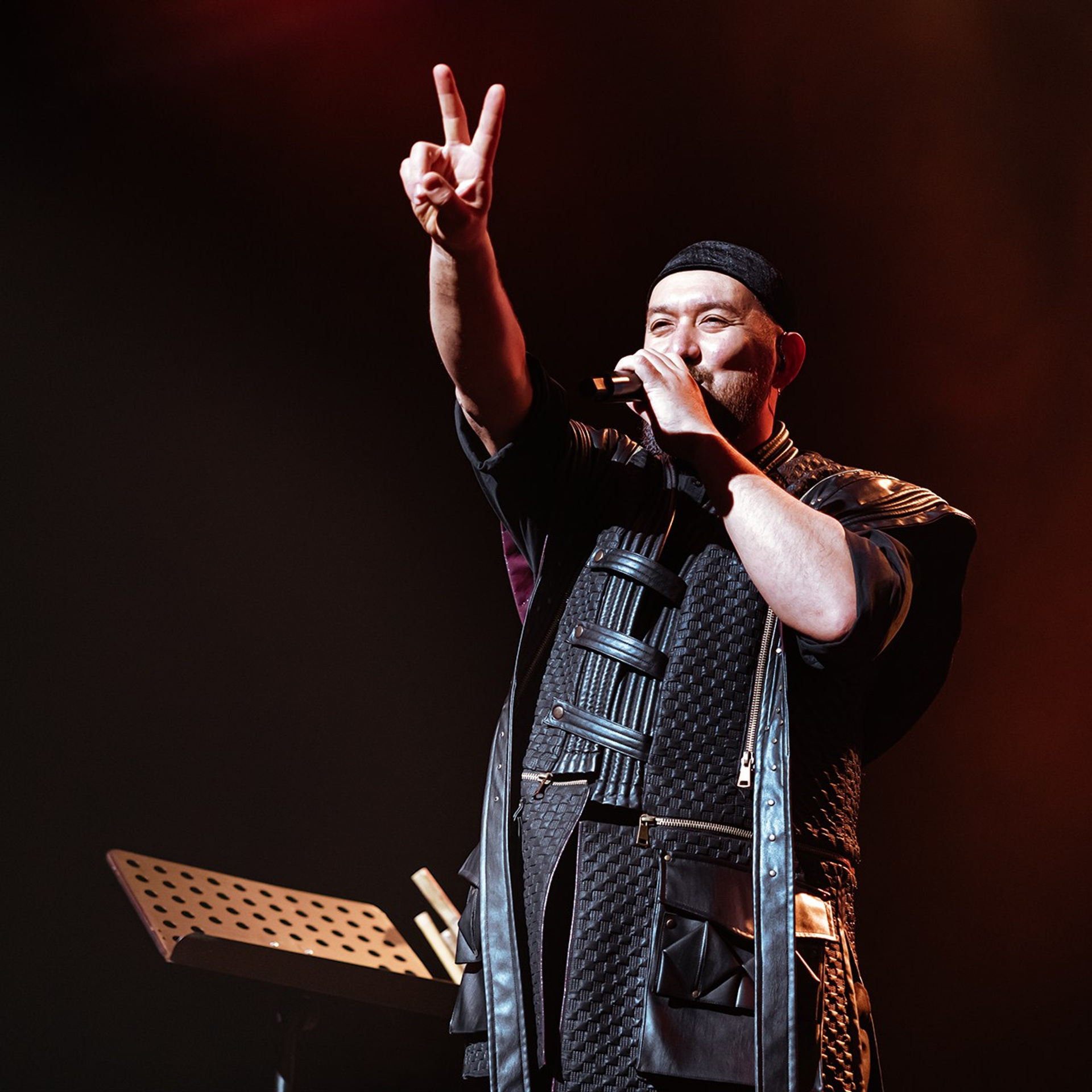 AY YOLA (05.11.25 | Москва |Atmosphere). Концертный фотограф | Рукавцова Валентина