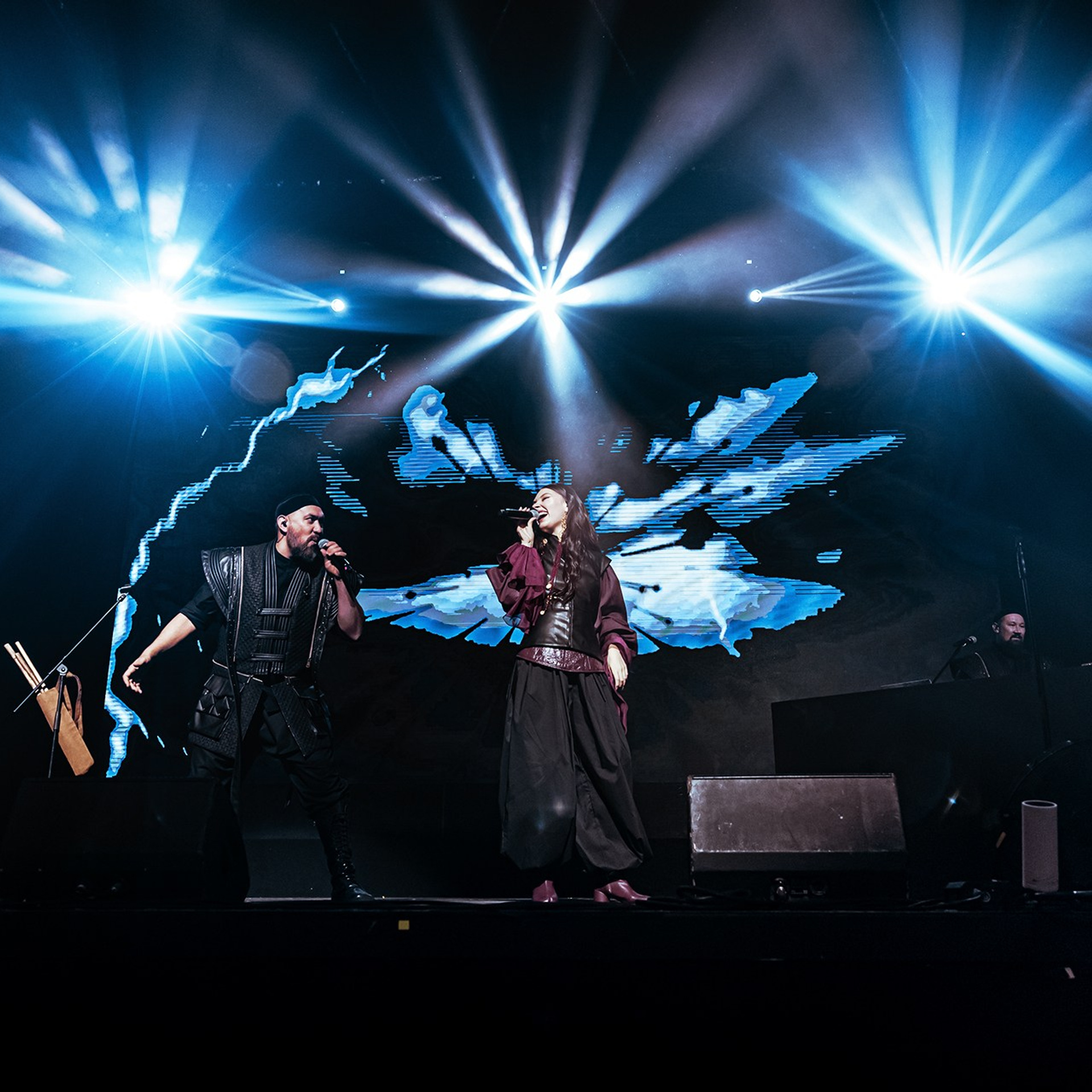 AY YOLA (05.11.25 | Москва |Atmosphere). Концертный фотограф | Рукавцова Валентина