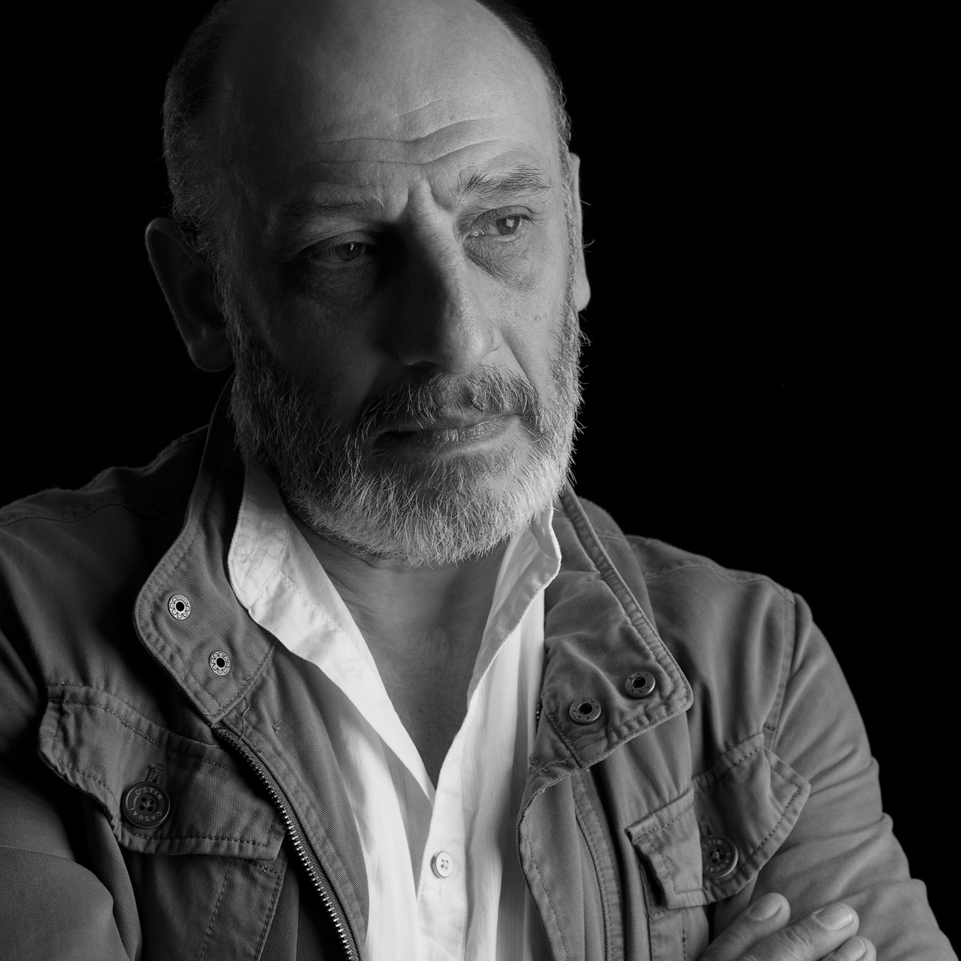 АРТУР КОЧКАНЯН — актёр, режисёр