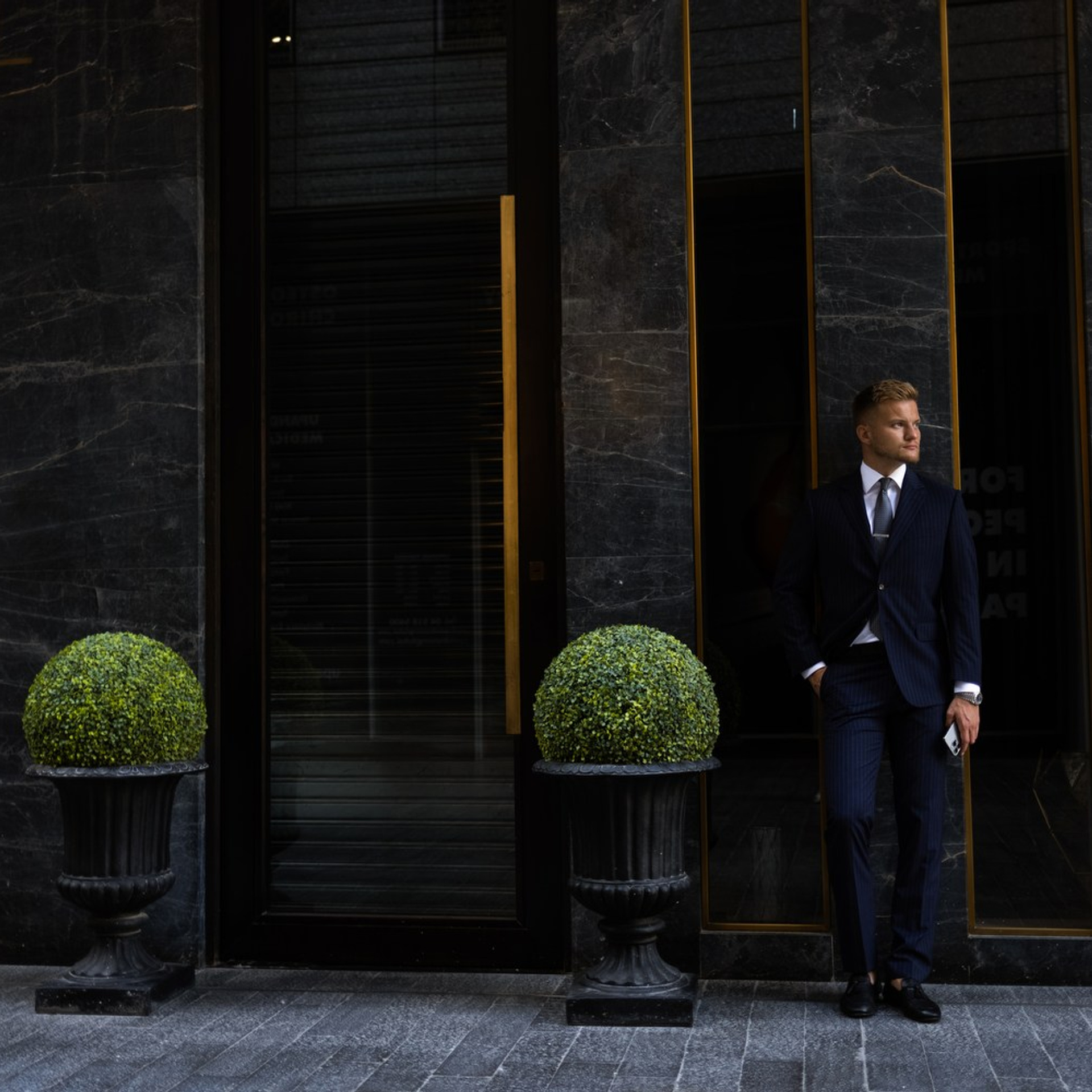 БИЗНЕС-ПОРТРЕТ