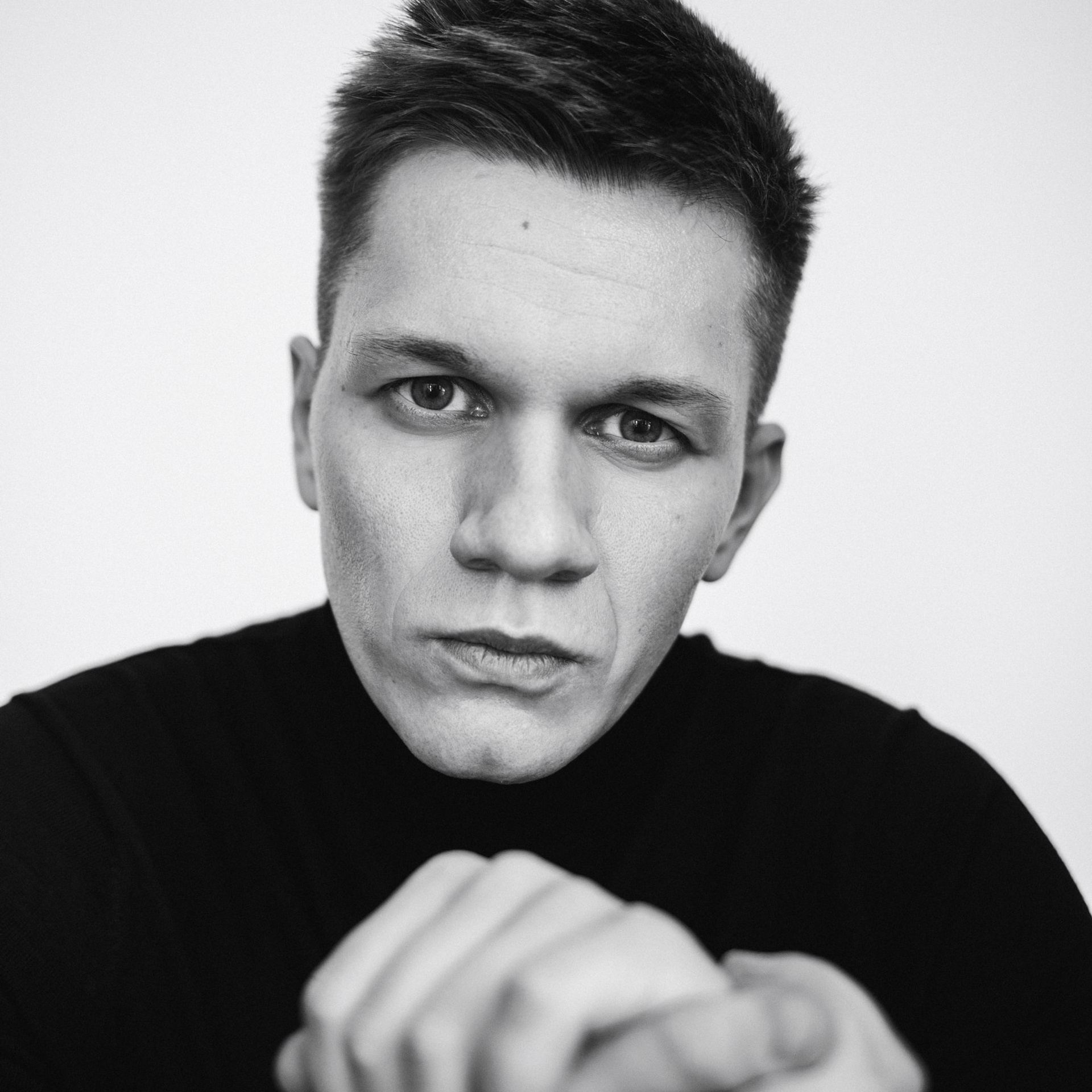 БИЗНЕС-ПОРТРЕТ