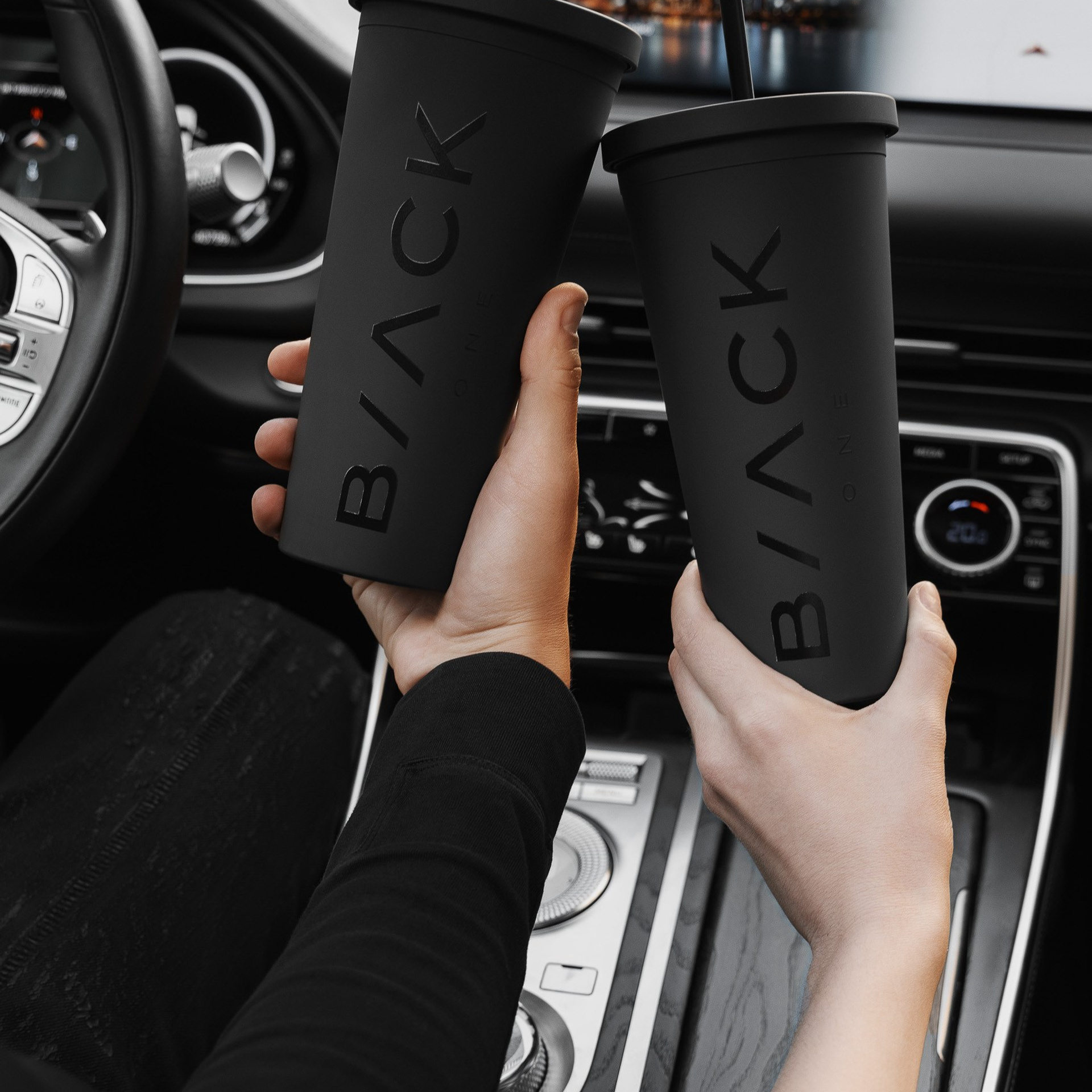 Предметный и рекламный фотограф в Москве Сергей Косов