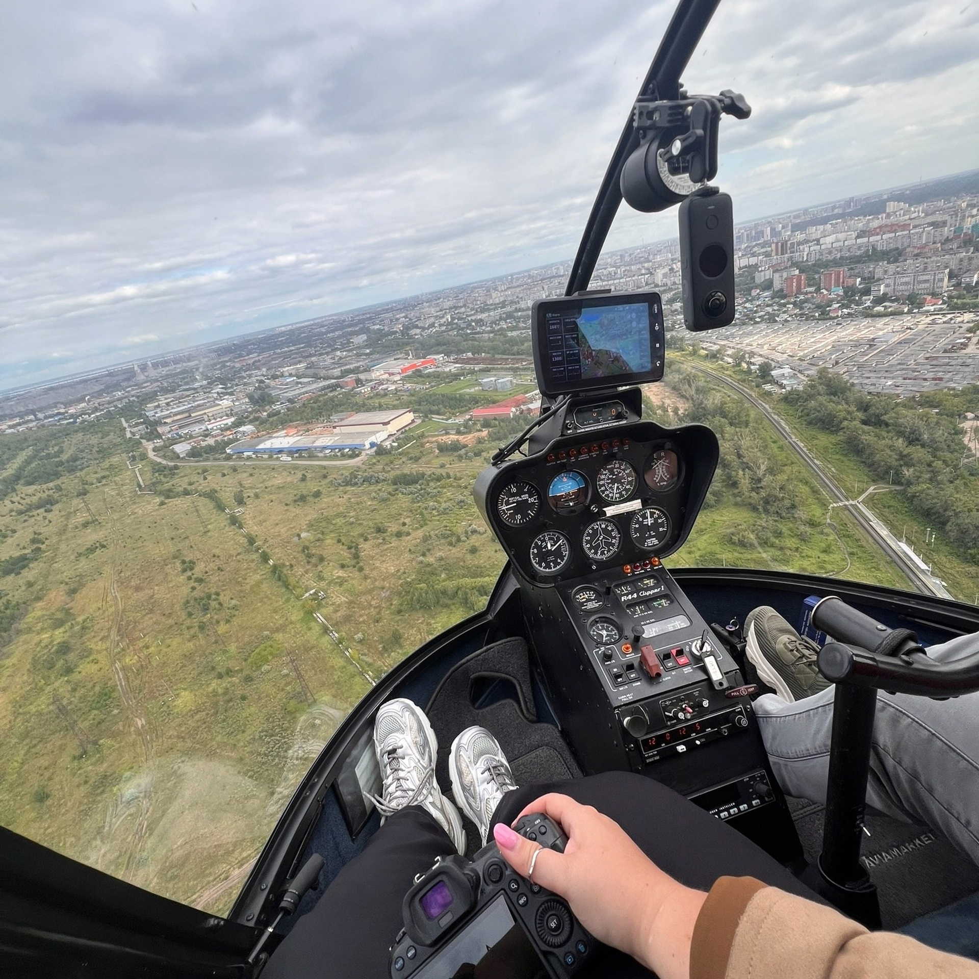ОБО МНЕ. Свадебный и индивидуальный фотограф в Челябинске Евгения Негодяева