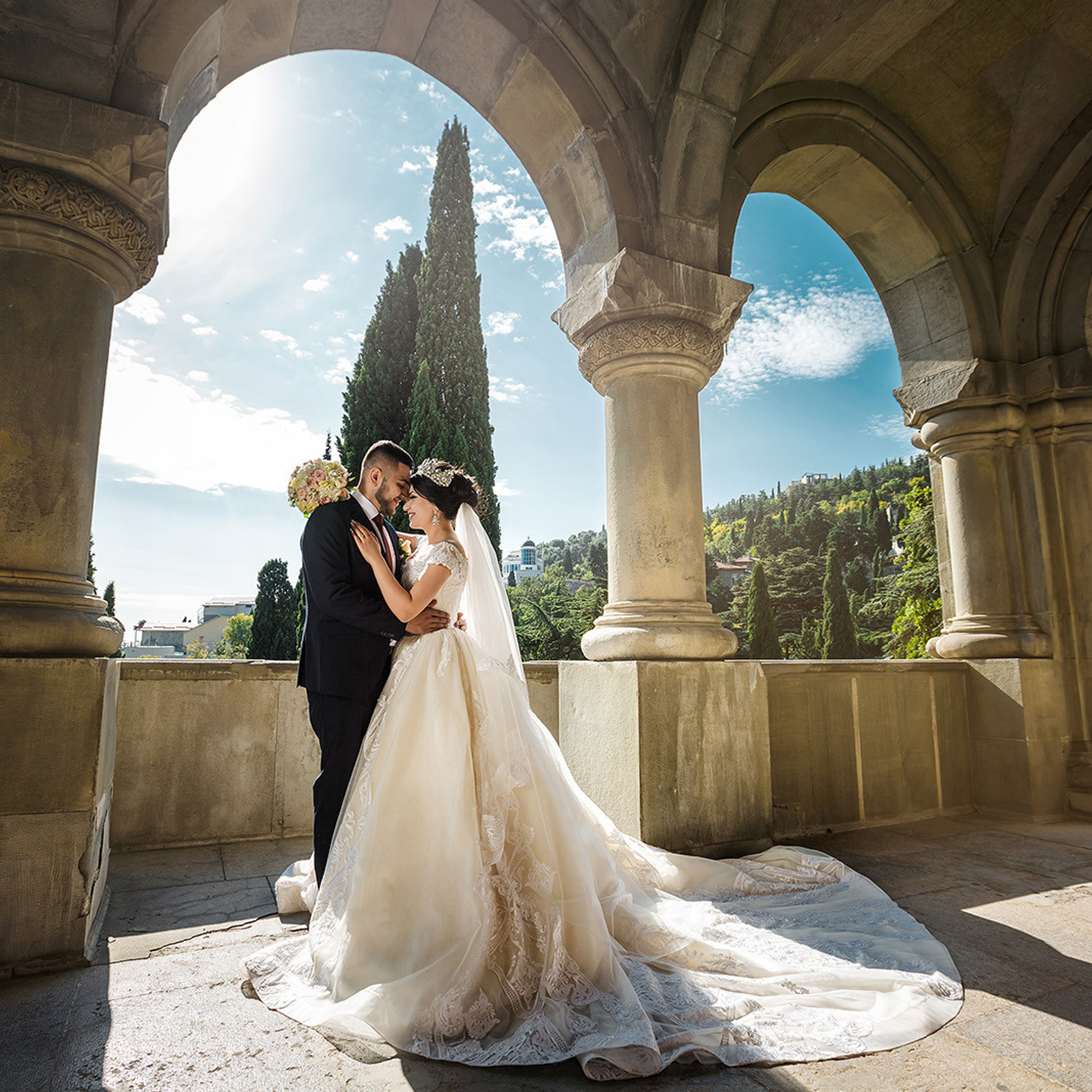 Осенняя семейная фотосессия в лесу, в Севастополе. Свадебный фотограф, фотосъемка в Крыму, Севастополе, Симферополе, Ялте