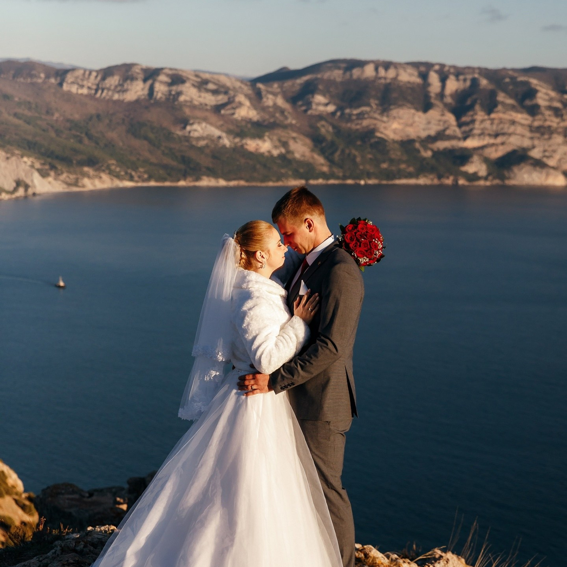 Отзывы с сайта. Свадебный фотограф, фотосъемка в Крыму, Севастополе, Симферополе, Ялте