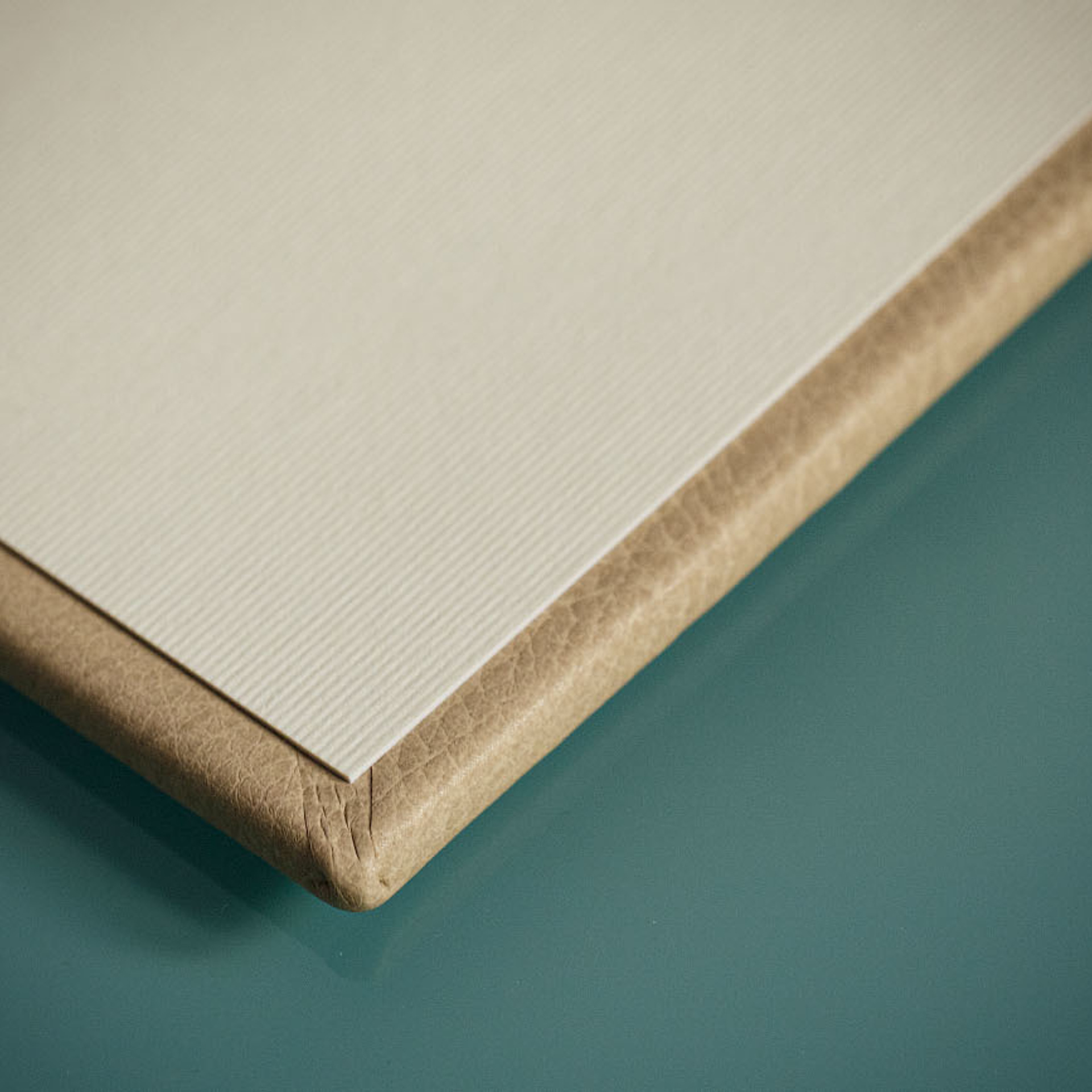 Фотокнига на выписку из роддома. Фотограф в Москве Татьяна Байкова