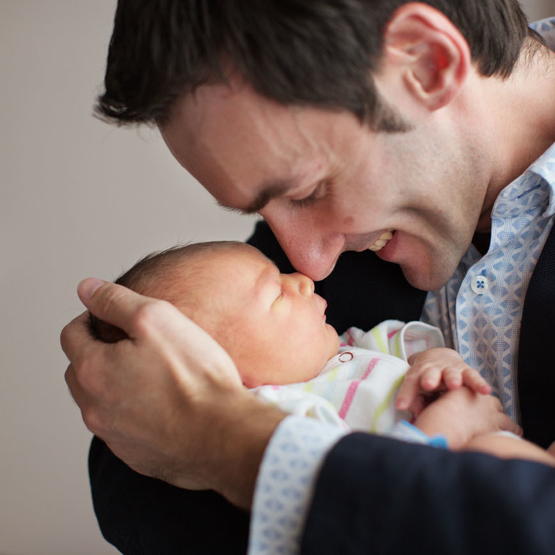 Фотосессия ожидания и выписка из роддома Лапино. Фотограф в Москве Татьяна Байкова