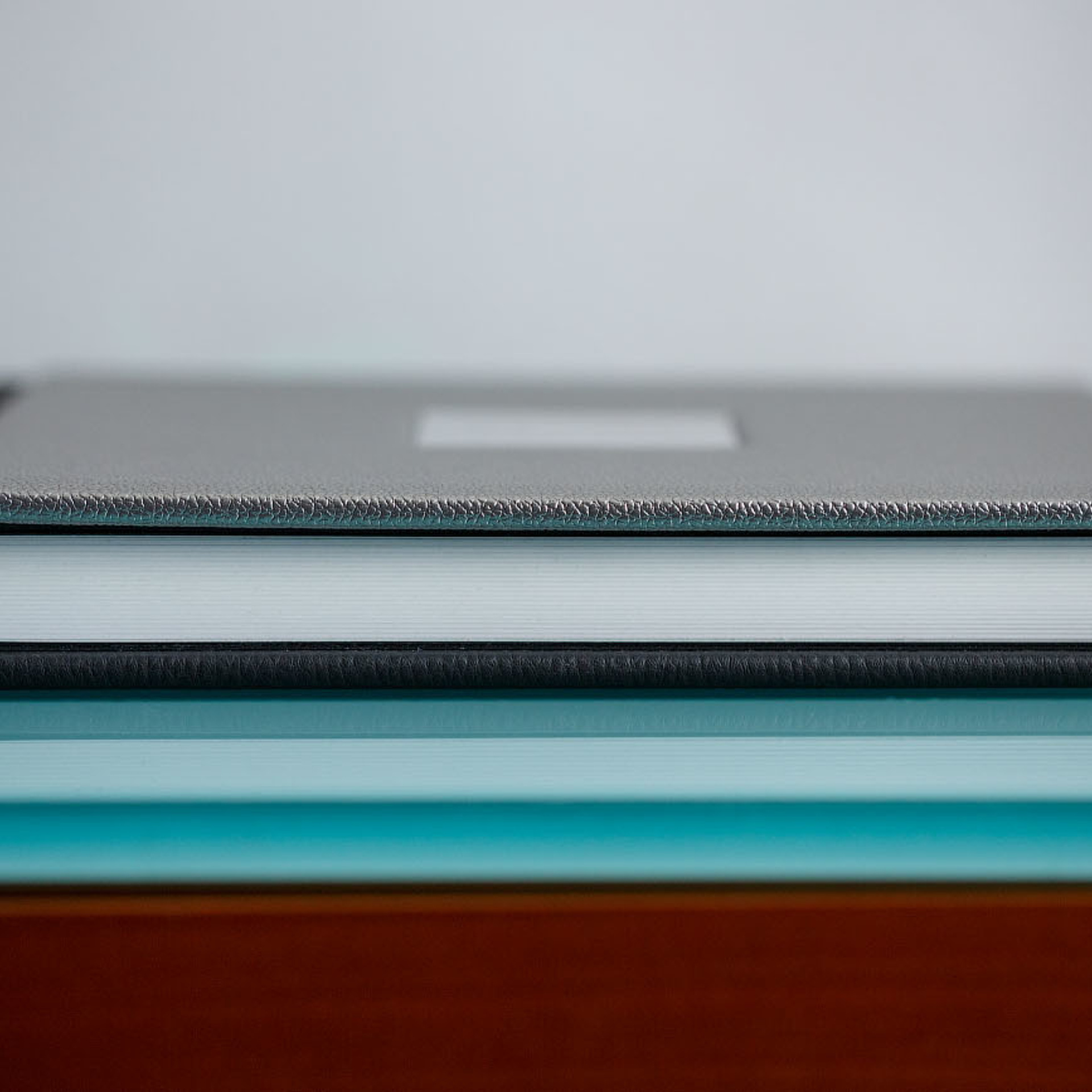 Фотокнига в обложке металлик. Фотограф в Москве Татьяна Байкова