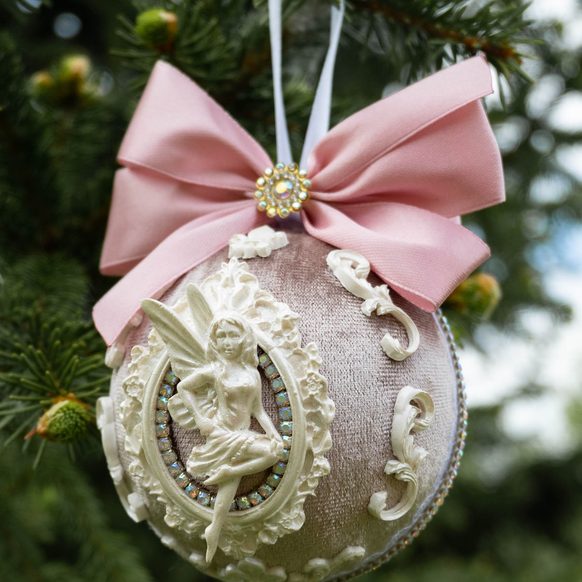 Набор ёлочных шаров «Пудра» 2шт. Елочные игрушки ручной работы / Fairytale decor