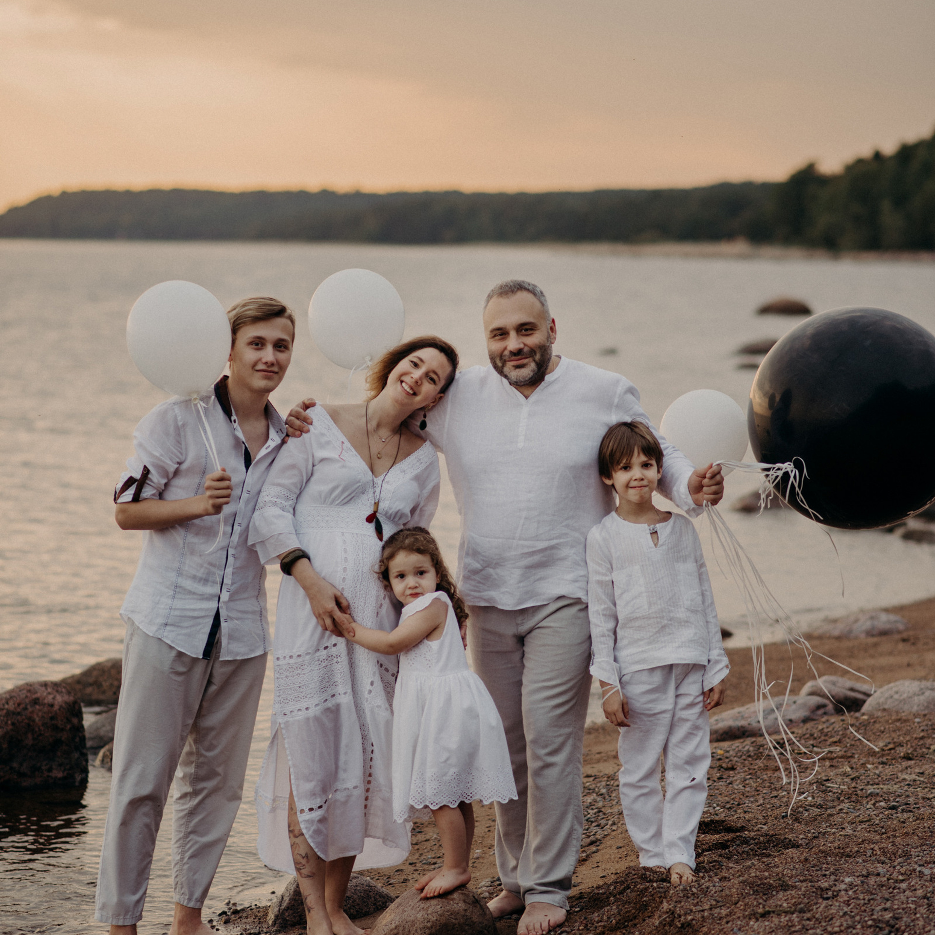 Отзывы о свадебном и семейном фотографе Венере Ахметовой. Свадебный фотограф в Санкт-Петербурге Венера Ахметова