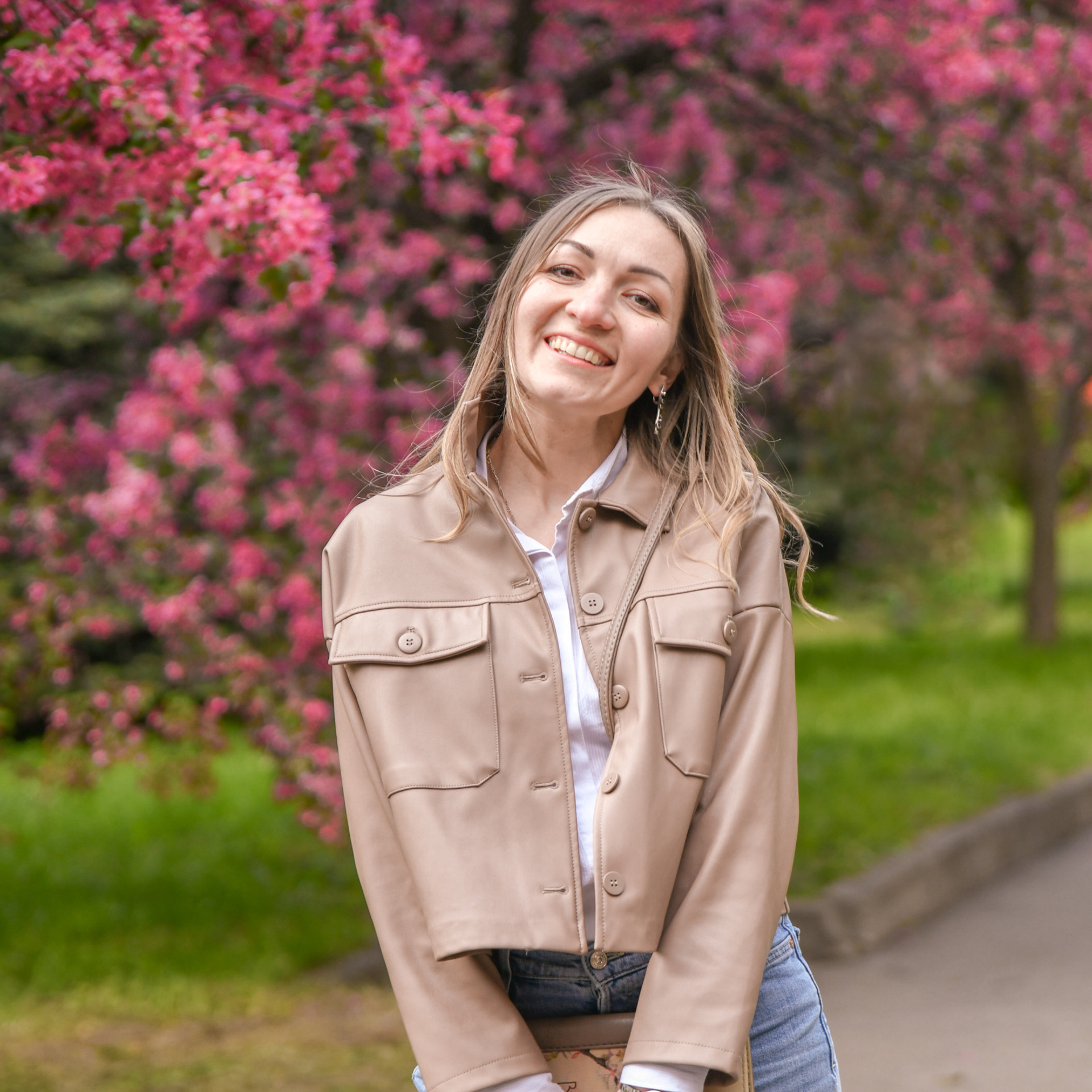 Фотопрогулка в розовых яблонях