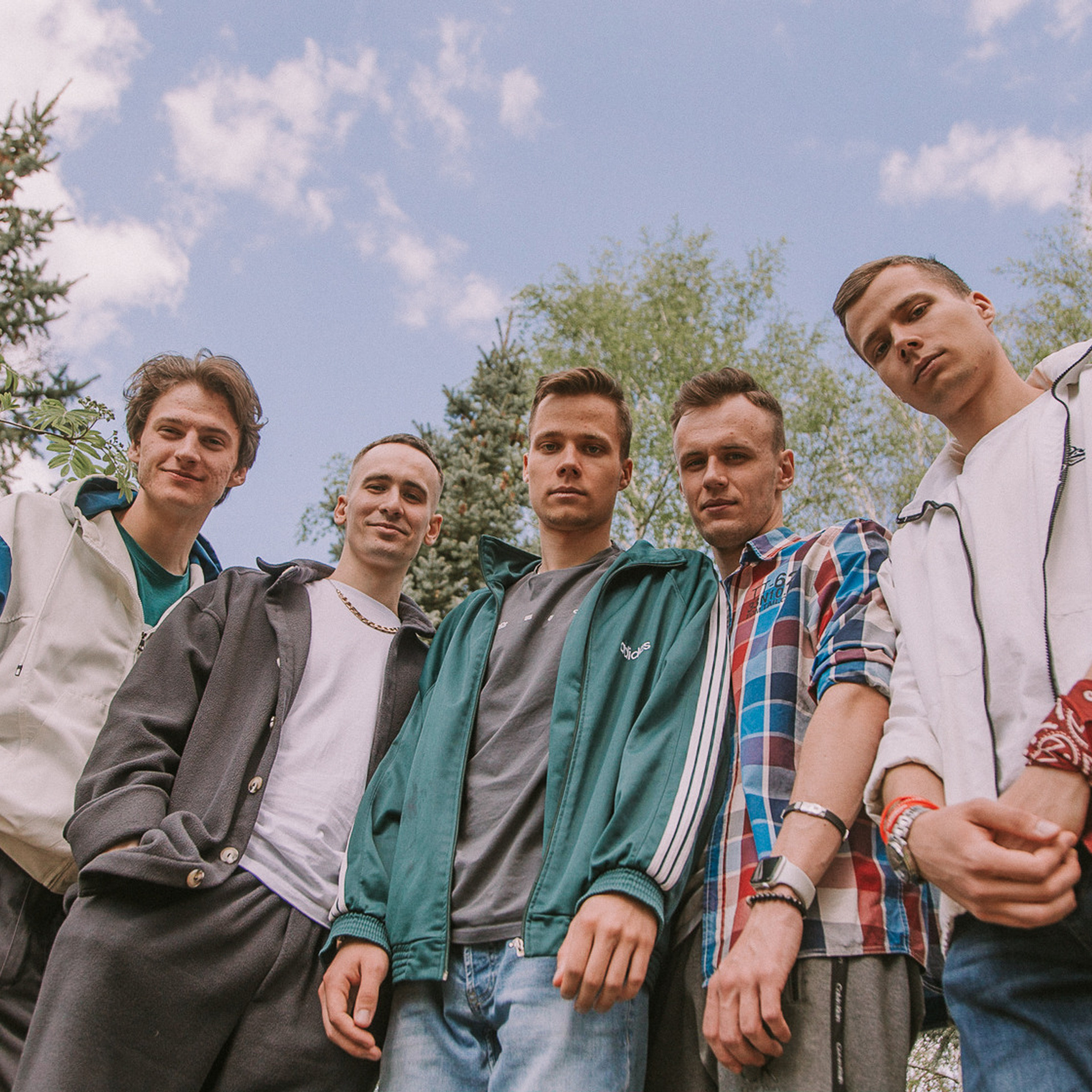 Крюк и компания