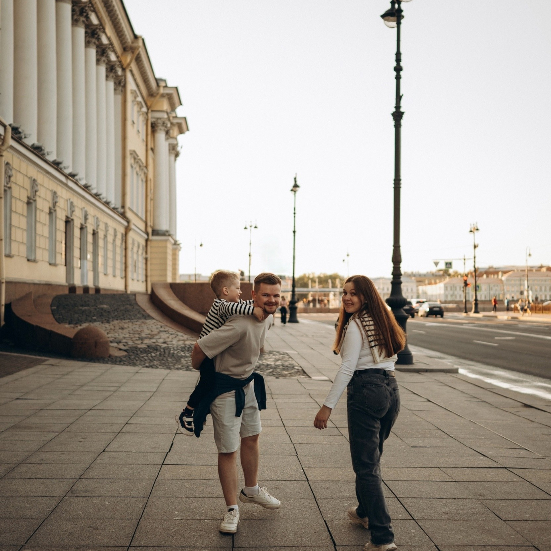 Вечерняя прогулка