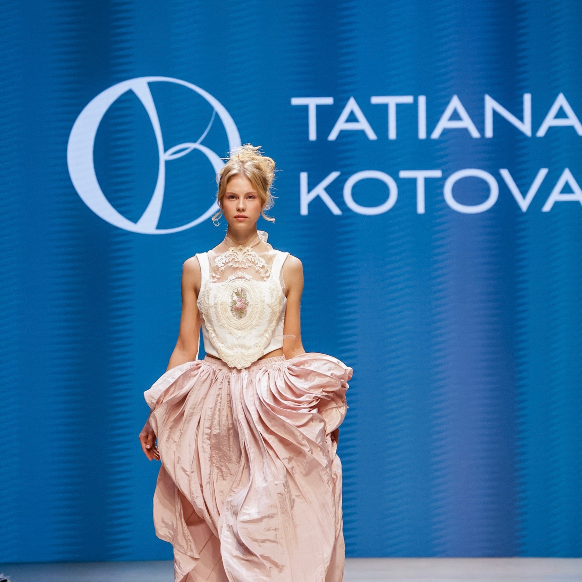 Показ TATIANA KOTOVA&nbsp;— MFW 26