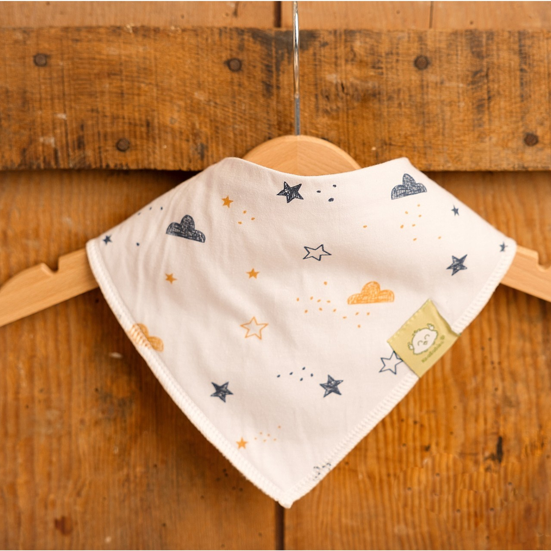 Фотосессия детской одежды для маркетплейсов от фотографа. Фотосессия в студии в Москве от профессионального фотографа услуги по доступным ценам