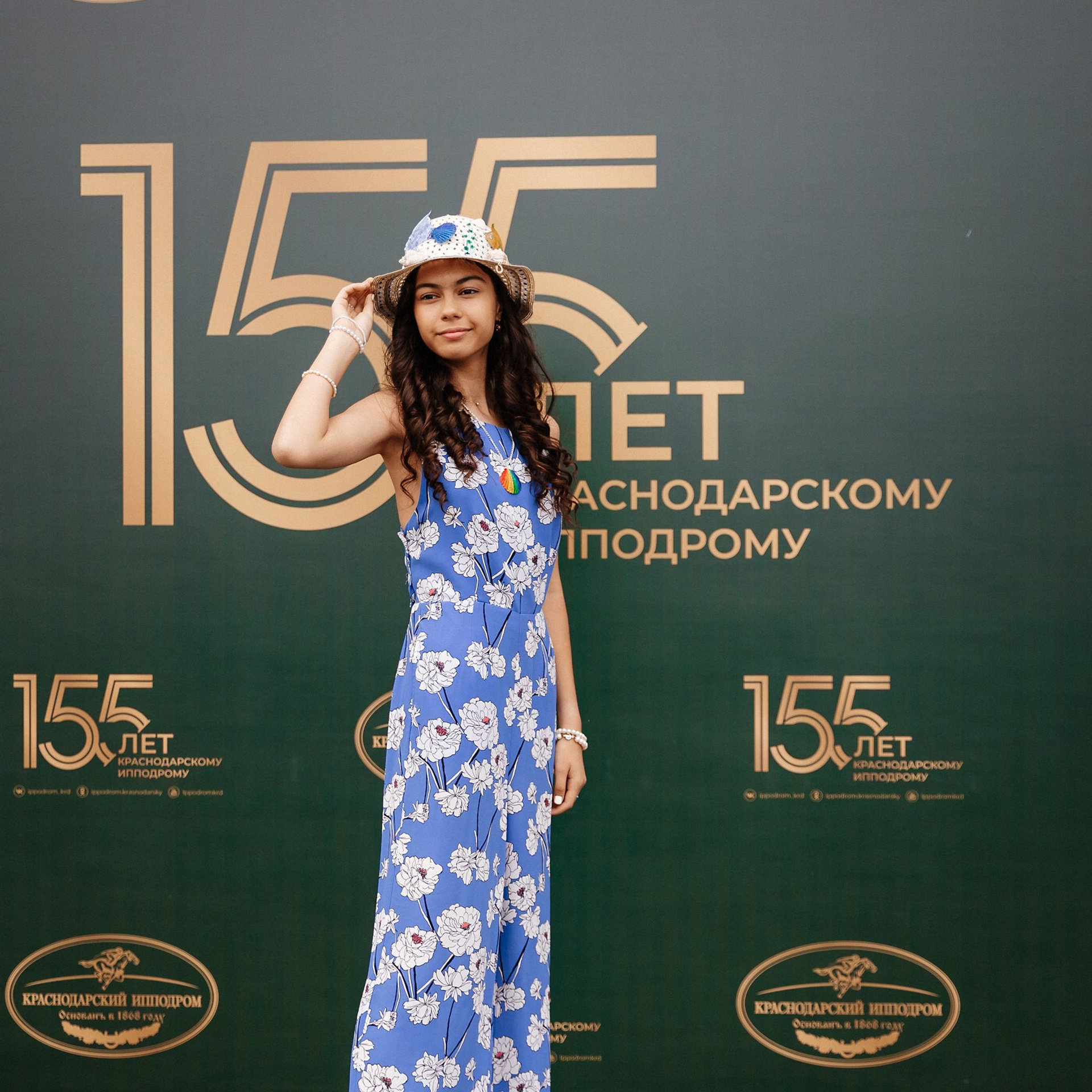 Скачки 10.06.23. Photographer | Anna Christia