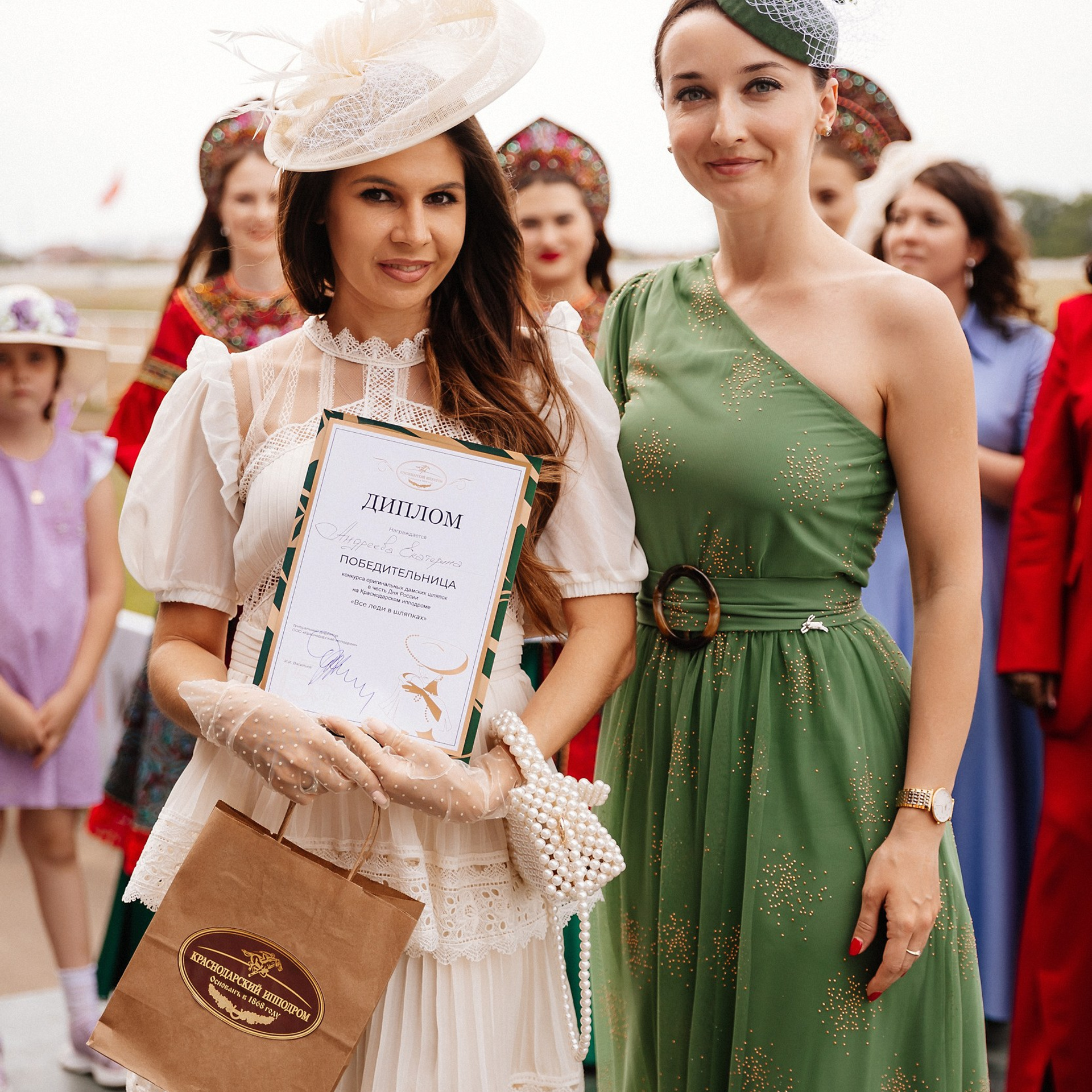 Скачки 10.06.23. Photographer | Anna Christia