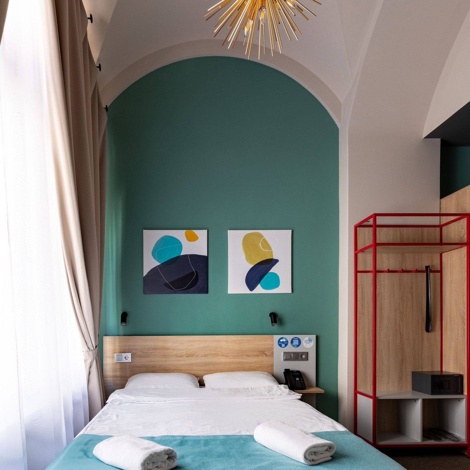 Отель Izzzi на Банковском переулке. Интерьерный фотограф в Санкт-Петербурге, Ленинградской области и в Москве Николай Щербаков