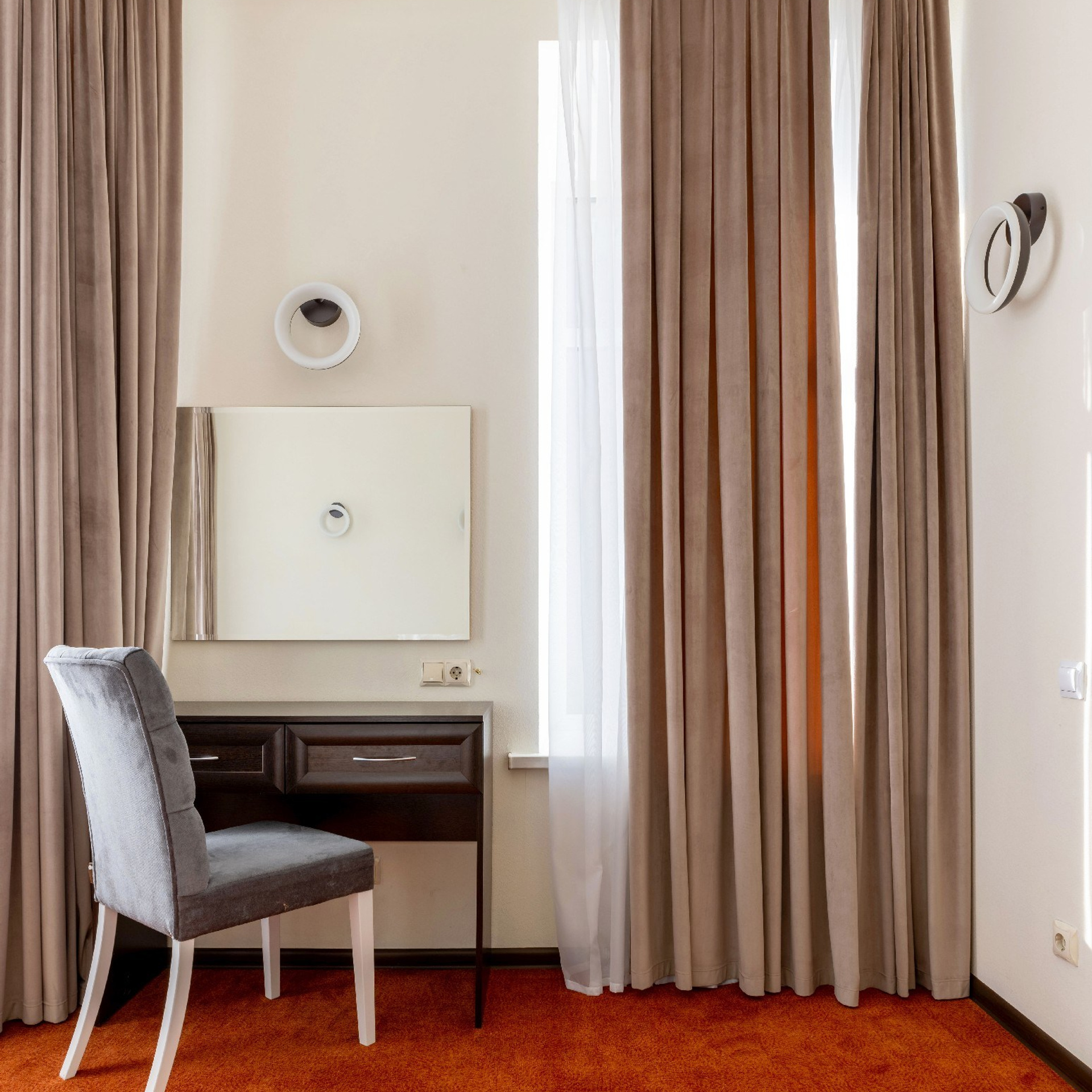 Гостиница «Solo» на Большом проспекте