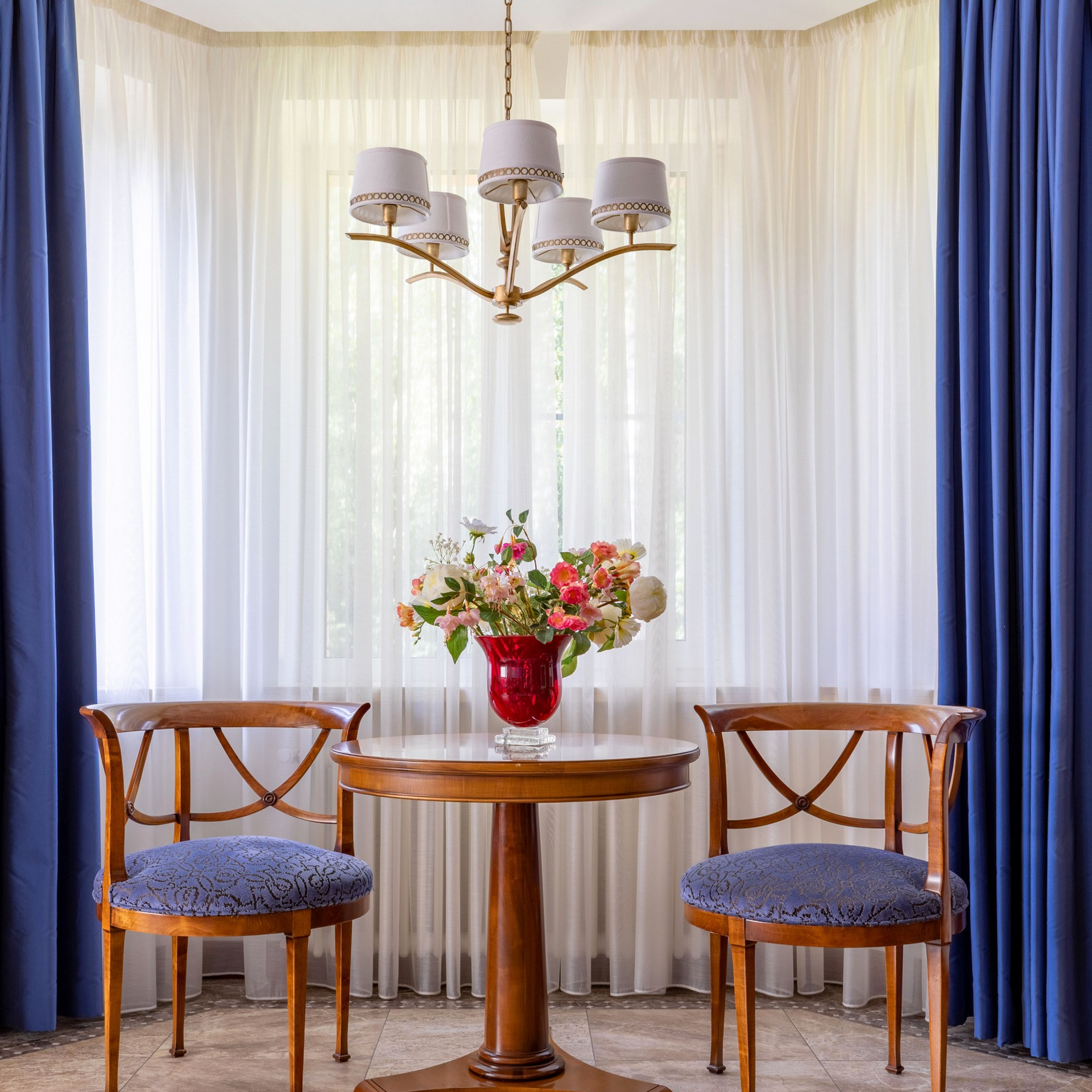 Дом для продажи в Агалатово. Интерьерный фотограф в Санкт-Петербурге, Ленинградской области и в Москве Николай Щербаков