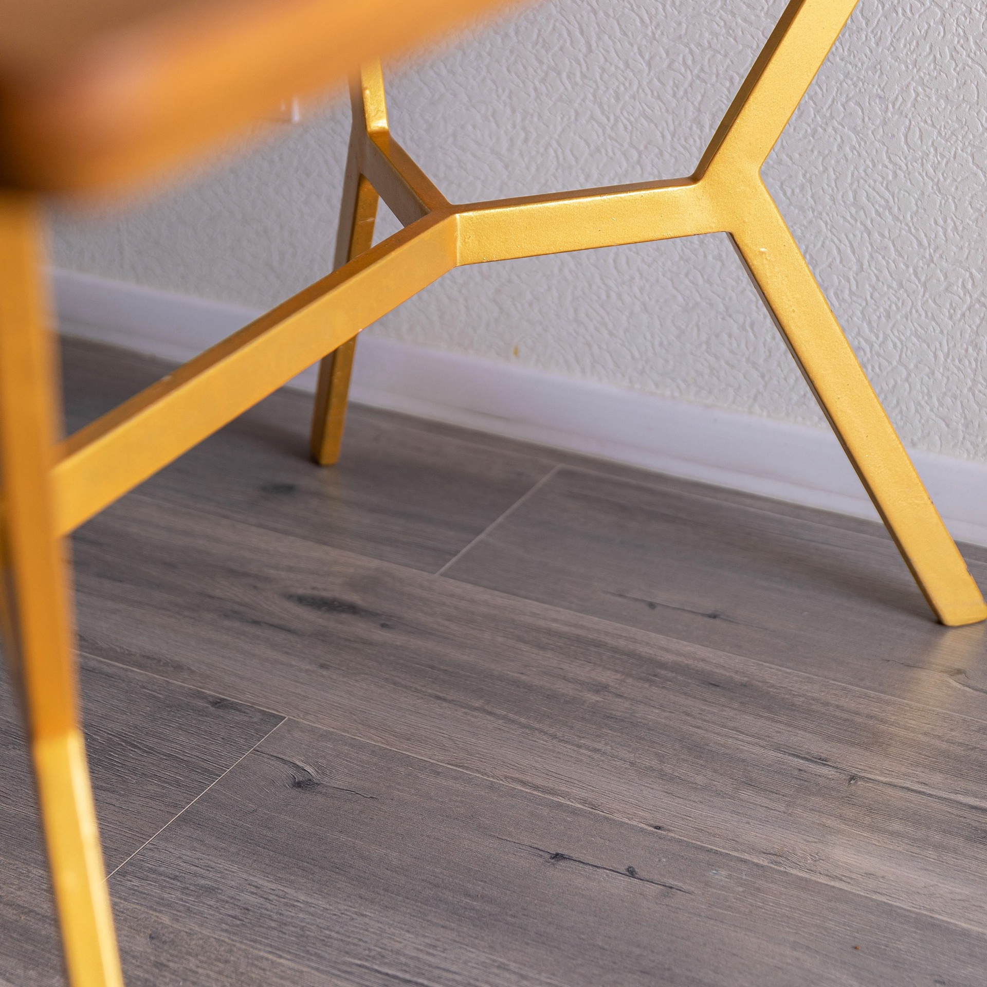 Фотосъёмка кухонного гарнитура и стола. Интерьерный фотограф в Санкт-Петербурге, Ленинградской области и в Москве Николай Щербаков