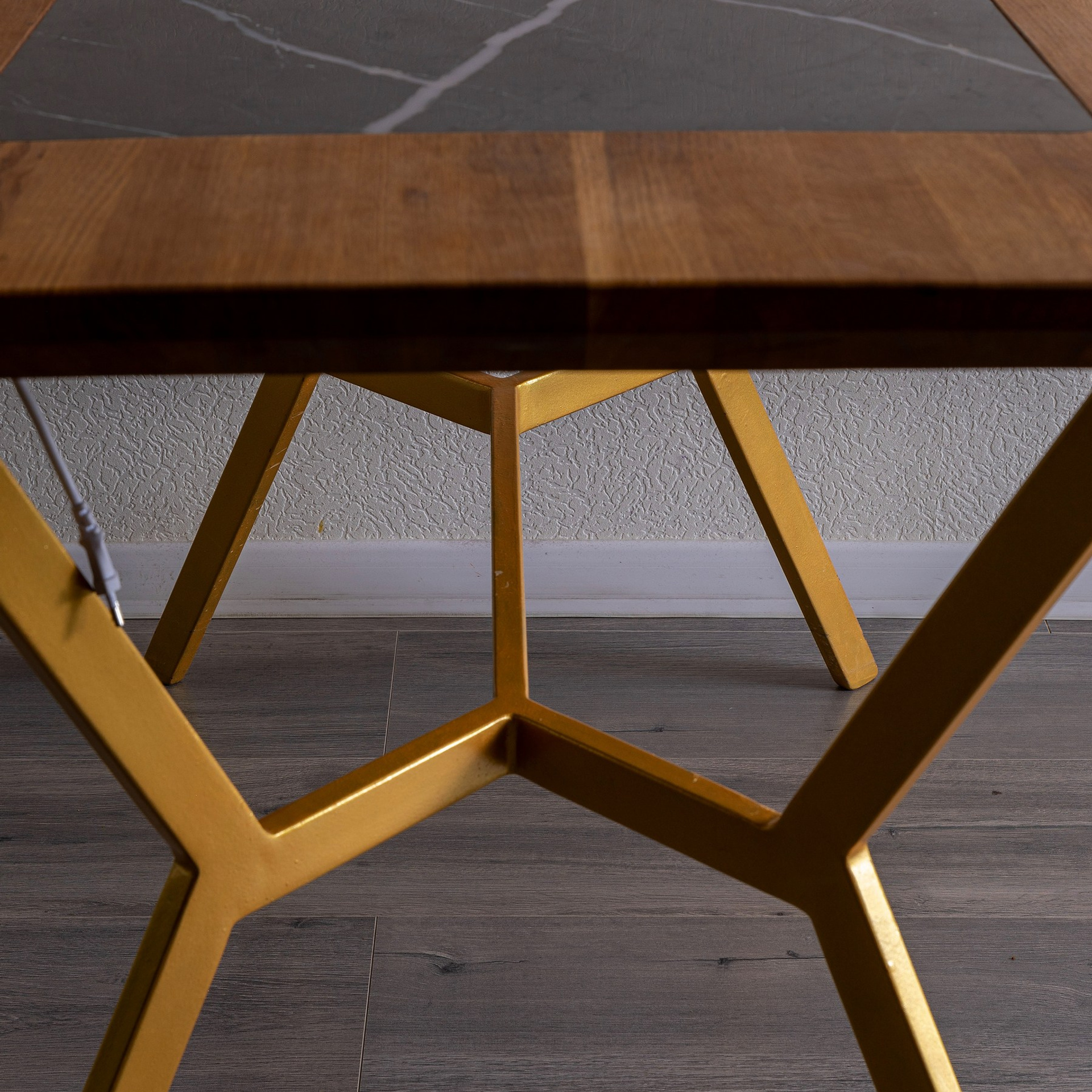 Фотосъёмка кухонного гарнитура и стола. Интерьерный фотограф в Санкт-Петербурге, Ленинградской области и в Москве Николай Щербаков