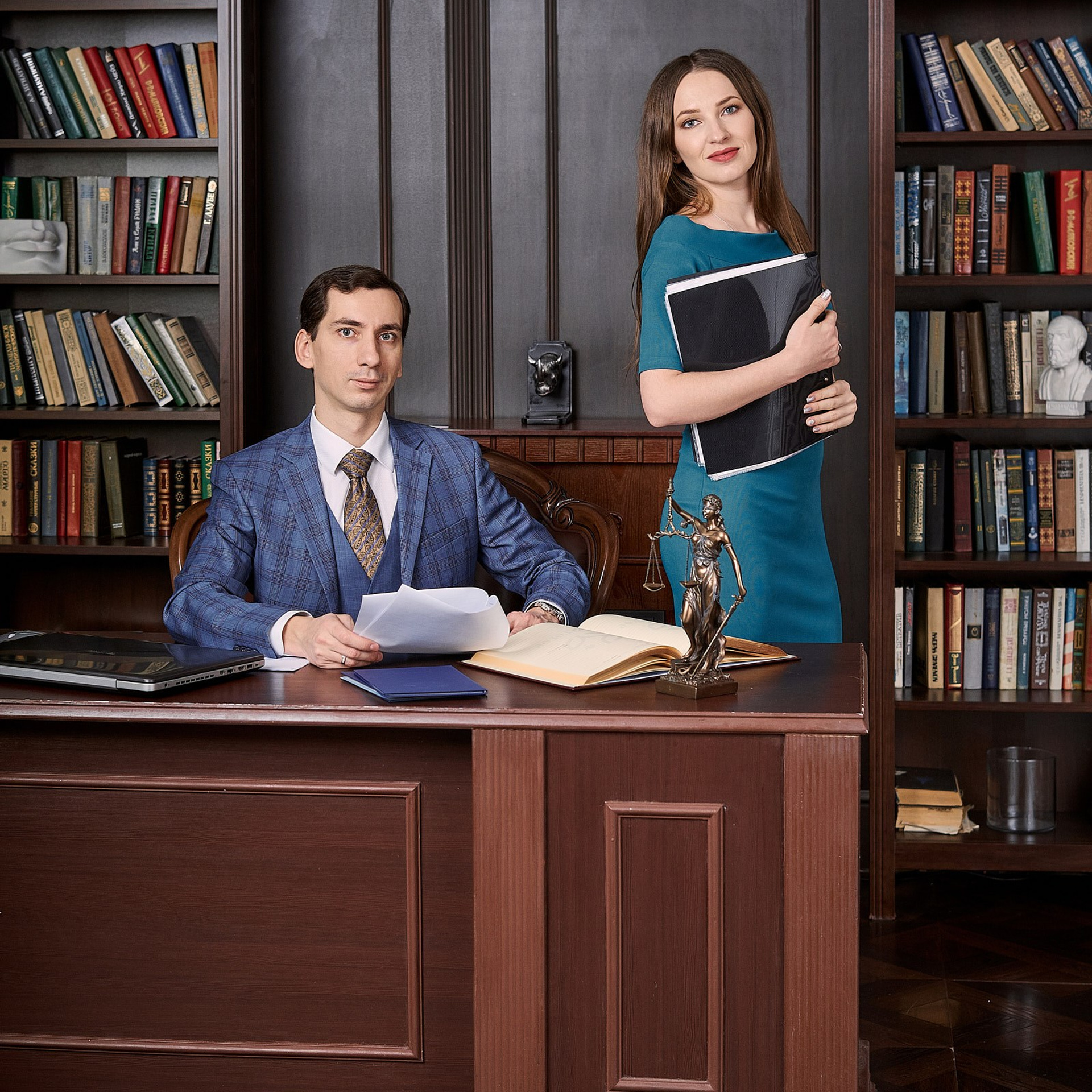 Юридическая компания. Профессиональный фотограф в Екатеринбурге Константин Зарипов