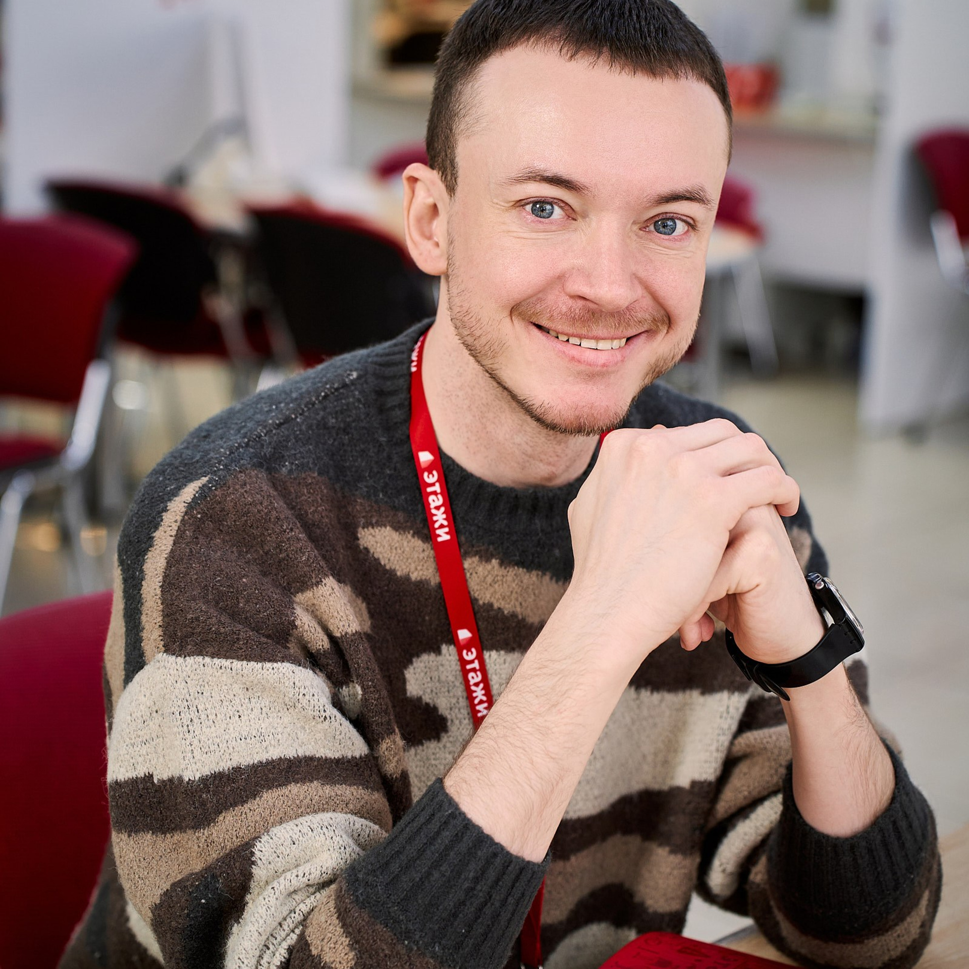 Агентство недвижимости Этажи (Сотрудники в интерьерах офиса или студии). Профессиональный фотограф в Екатеринбурге Константин Зарипов