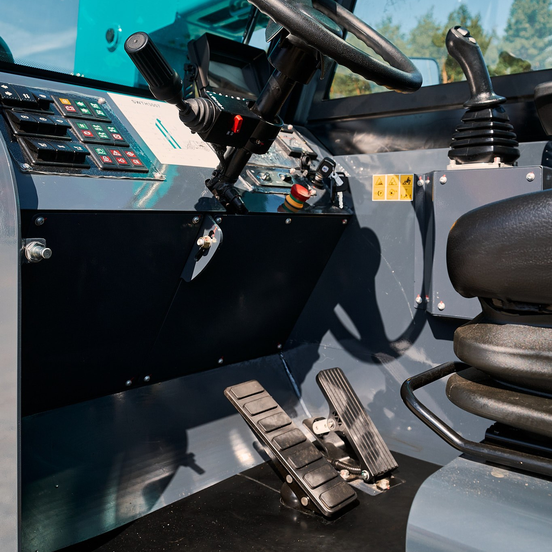 Спецтехника SUNWARD (для каталога). Профессиональный фотограф в Екатеринбурге Константин Зарипов