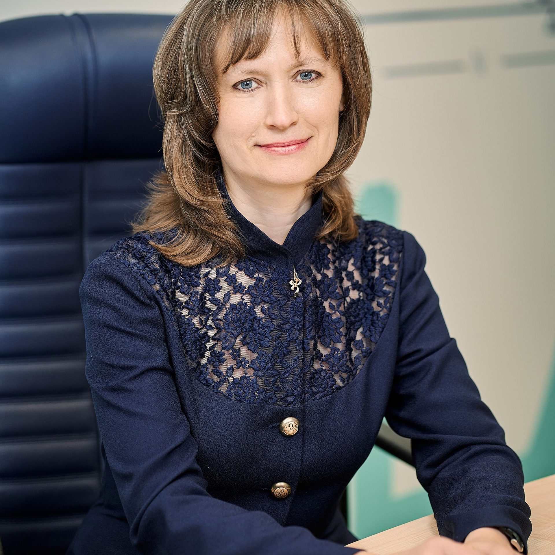 Производственная компания (Сотруднеики в интерьерах офиса). Профессиональный фотограф в Екатеринбурге Константин Зарипов