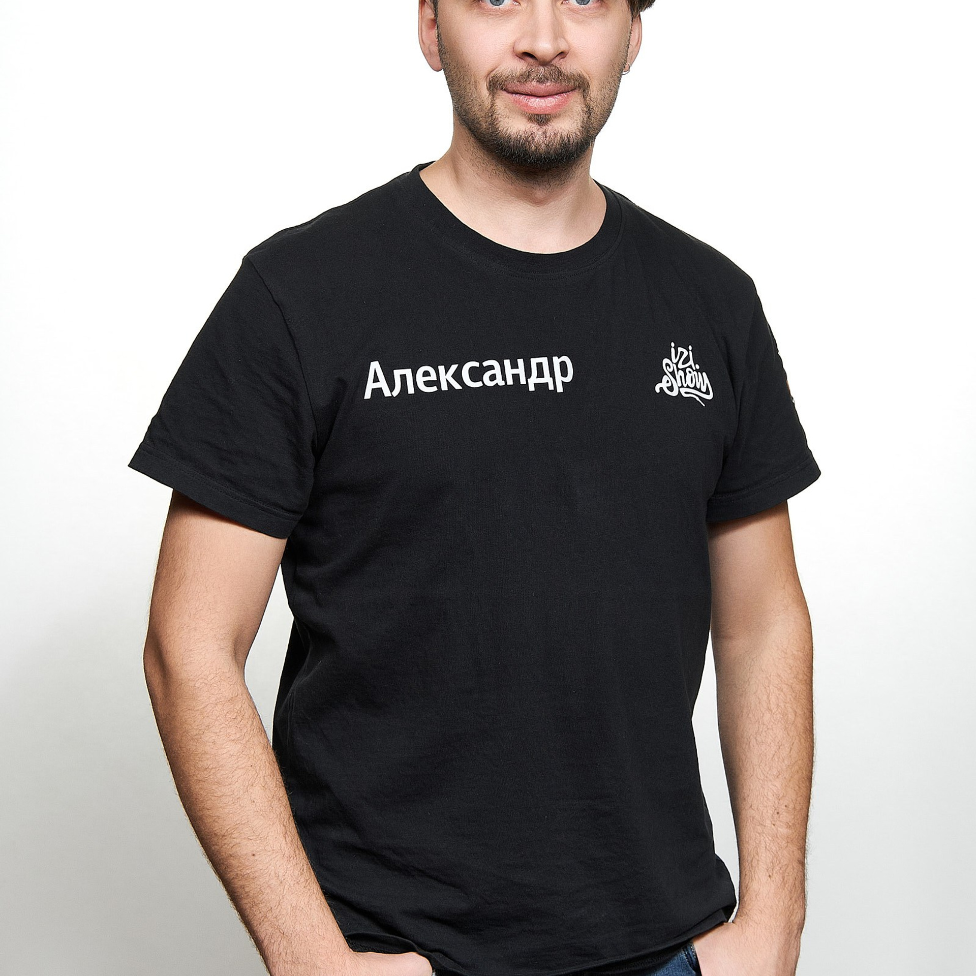 Команда Изи-Шоу (На белом фоне и в рабочей обстановке). Профессиональный фотограф в Екатеринбурге Константин Зарипов