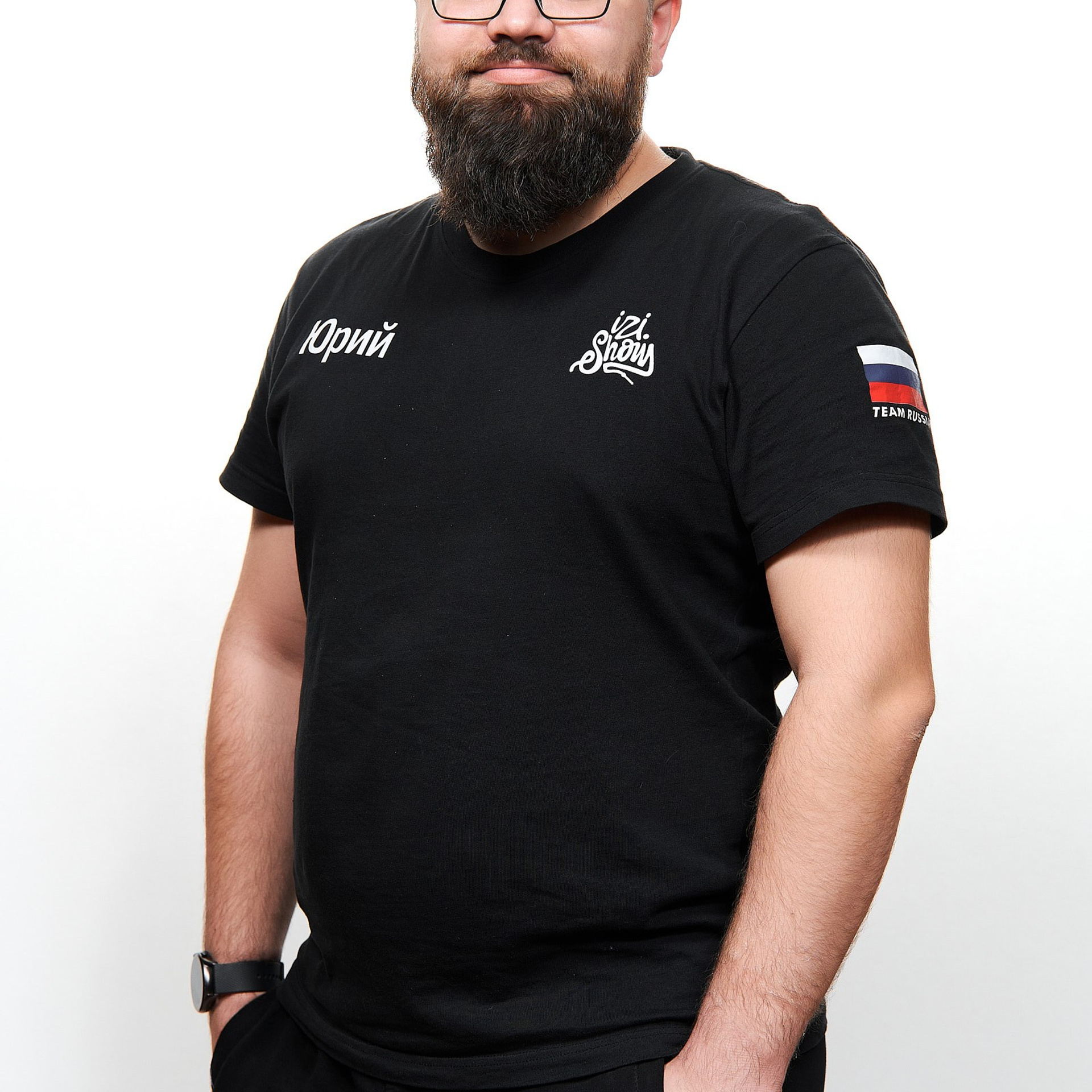 Команда Изи-Шоу (На белом фоне и в рабочей обстановке). Профессиональный фотограф в Екатеринбурге Константин Зарипов