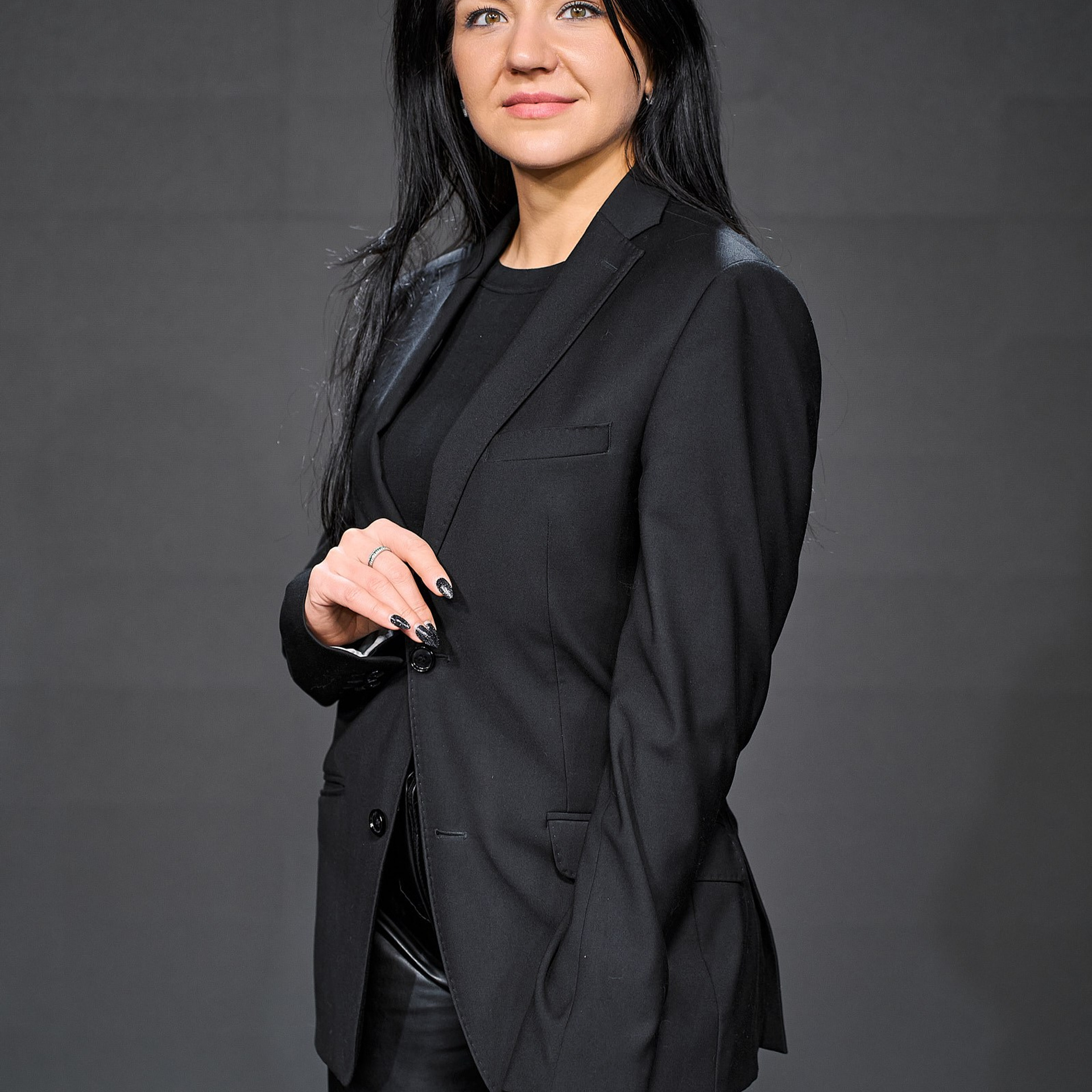 Команда Изи-Шоу (На белом фоне и в рабочей обстановке). Профессиональный фотограф в Екатеринбурге Константин Зарипов