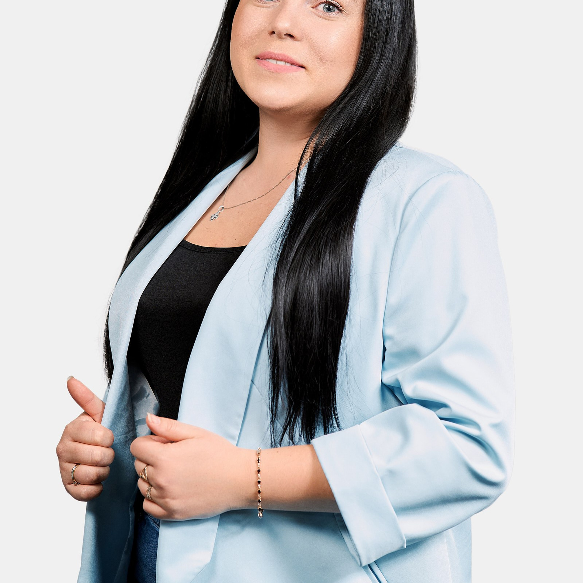 СКБ-контур (портреты в интерьерах офиса и на белом фоне). Профессиональный фотограф в Екатеринбурге Константин Зарипов