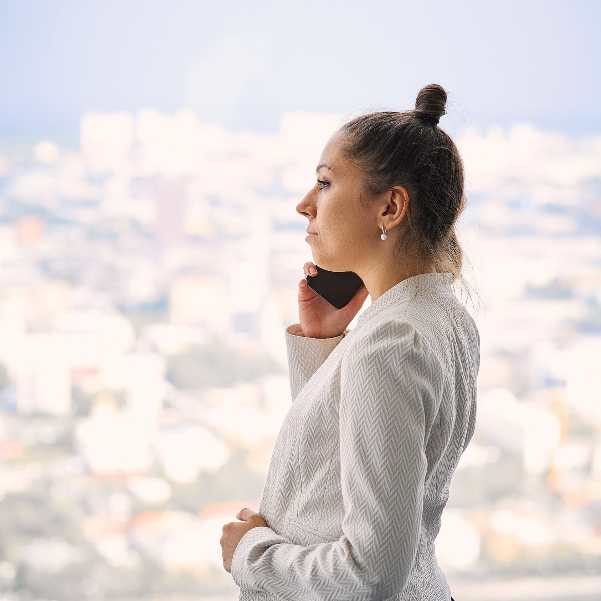 Группа компаний Априори (Портреты на белом фоне и в интерьерах + командные фото). Профессиональный фотограф в Екатеринбурге Константин Зарипов