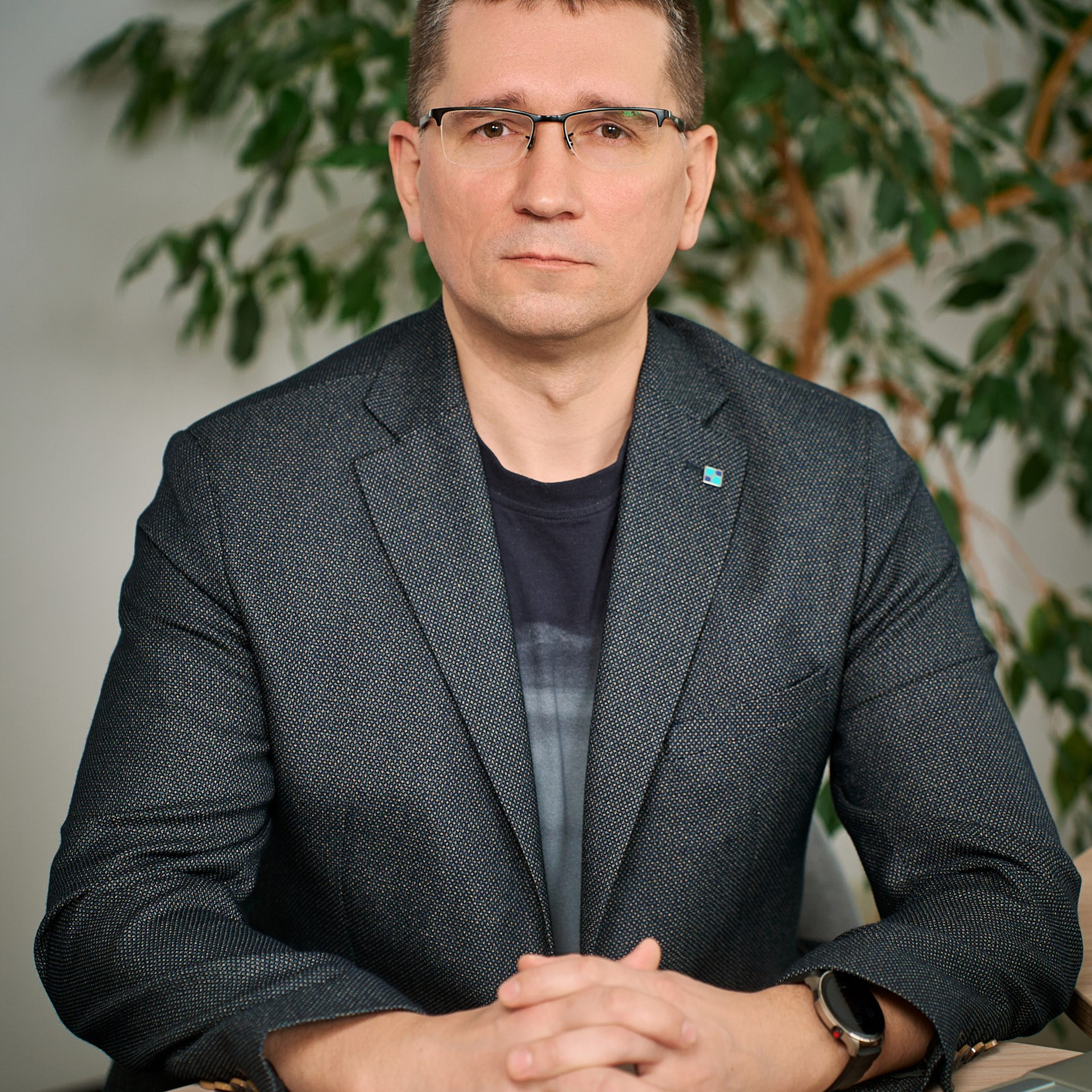 Производственная компания (Сотруднеики в интерьерах офиса). Профессиональный фотограф в Екатеринбурге Константин Зарипов