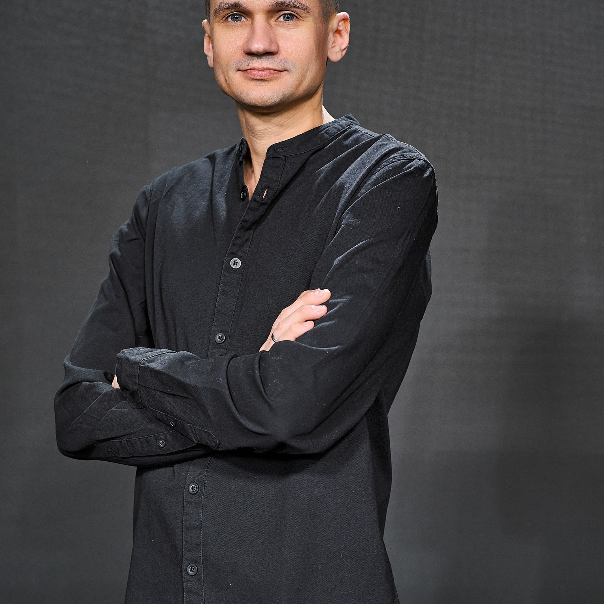 Команда Изи-Шоу (На белом фоне и в рабочей обстановке). Профессиональный фотограф в Екатеринбурге Константин Зарипов