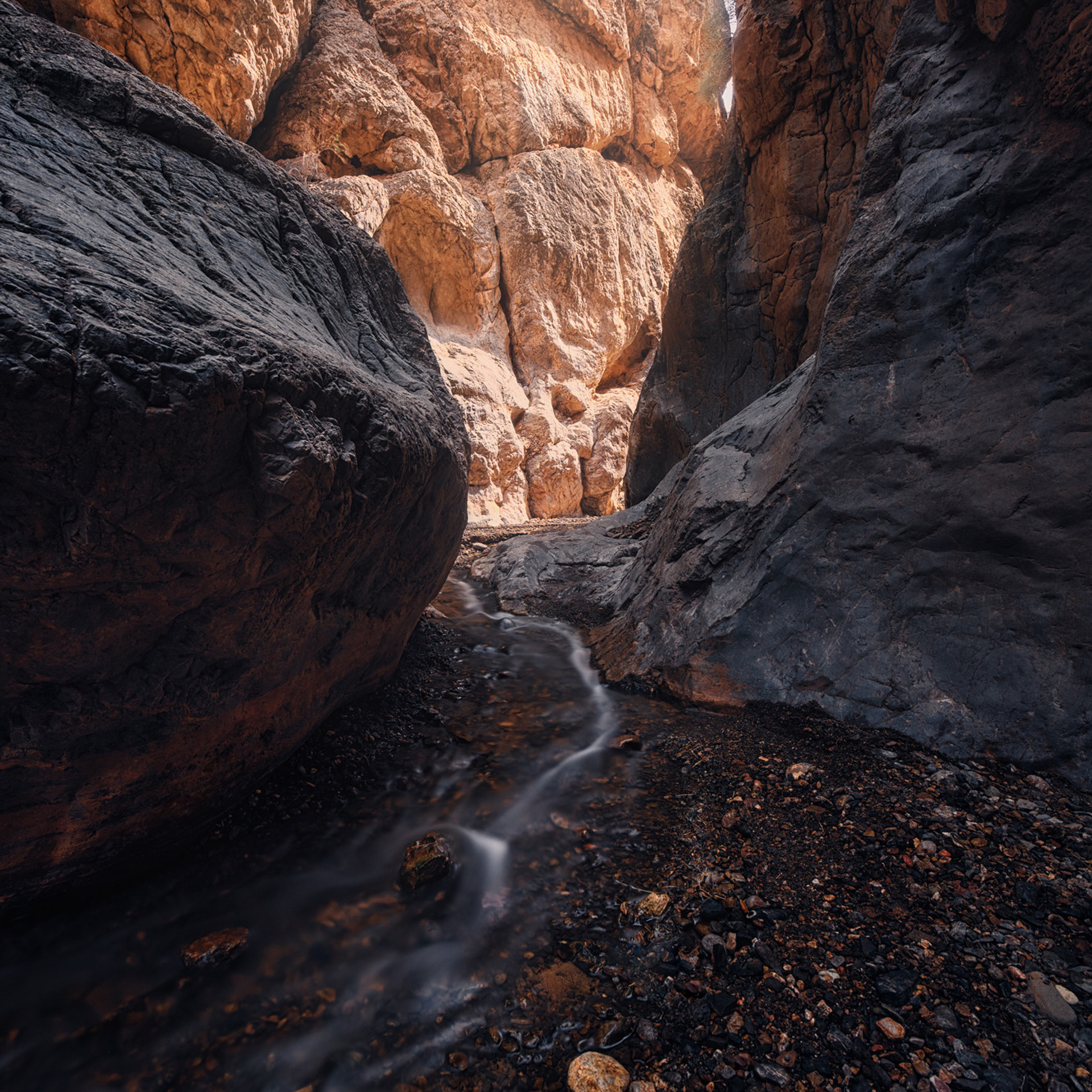 Киргизия — геопарк Мадыген (19.05.25 — 27.05.25). Фотограф Константин Шамин