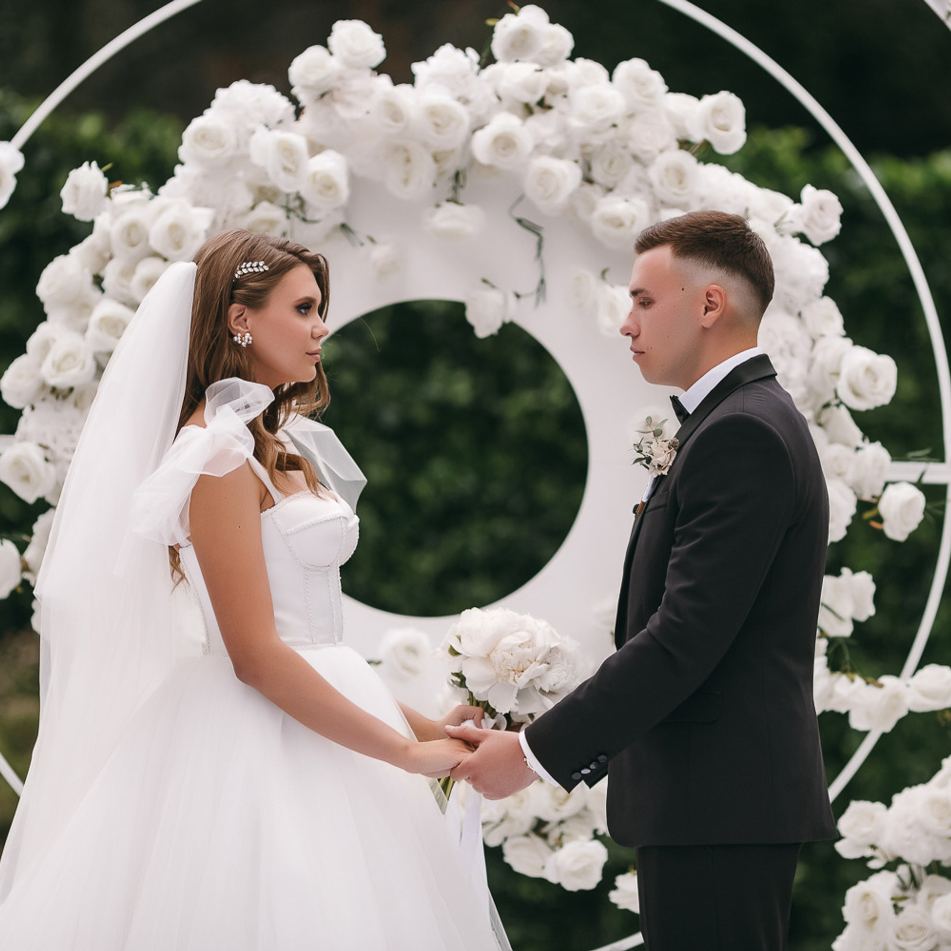 АРТЁМ И ВИОЛИНА