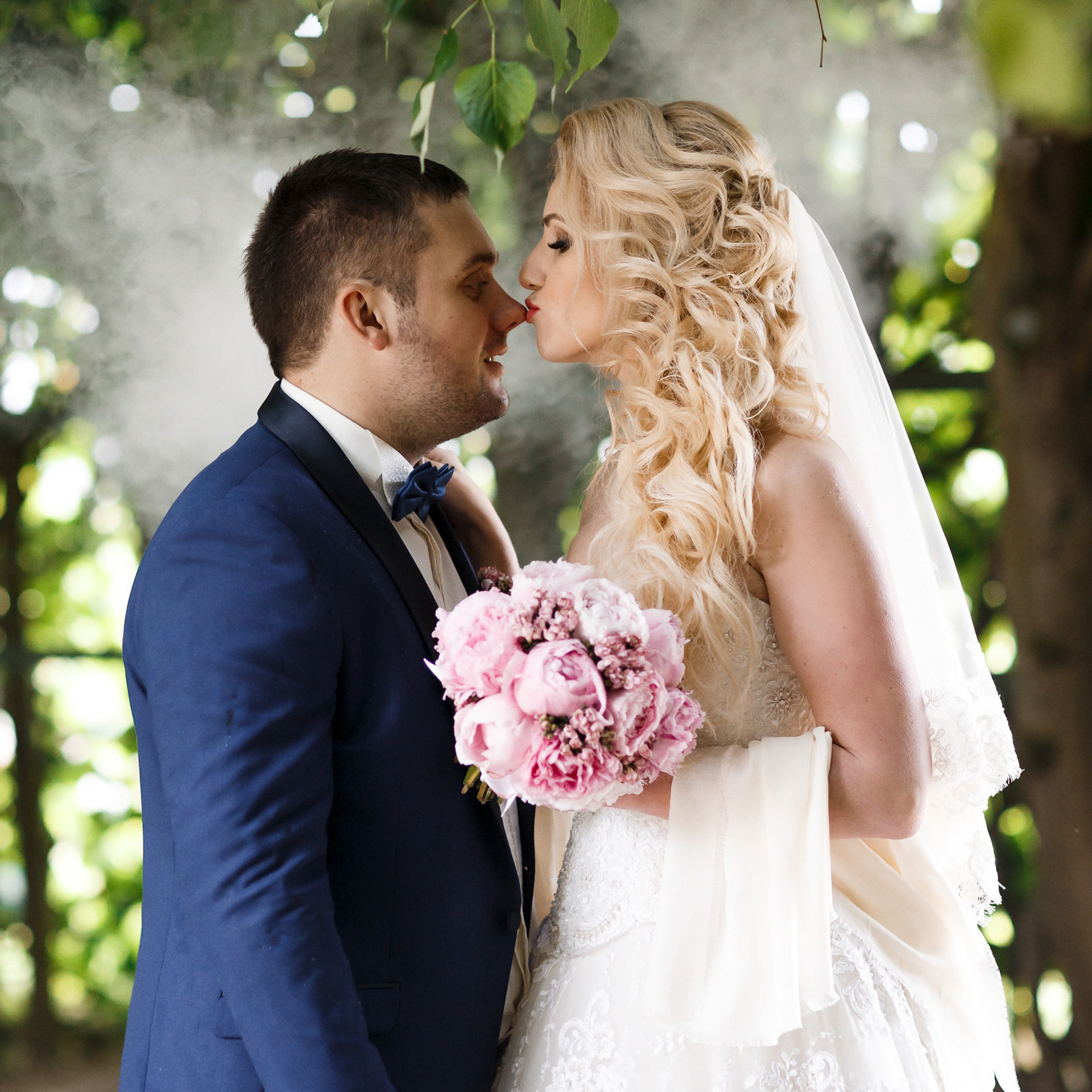 Отзывы невест о работе фотографа Никифорова-Гордеева Константина. Свадебный фотограф в Москве Никифоров-Гордеев Константин