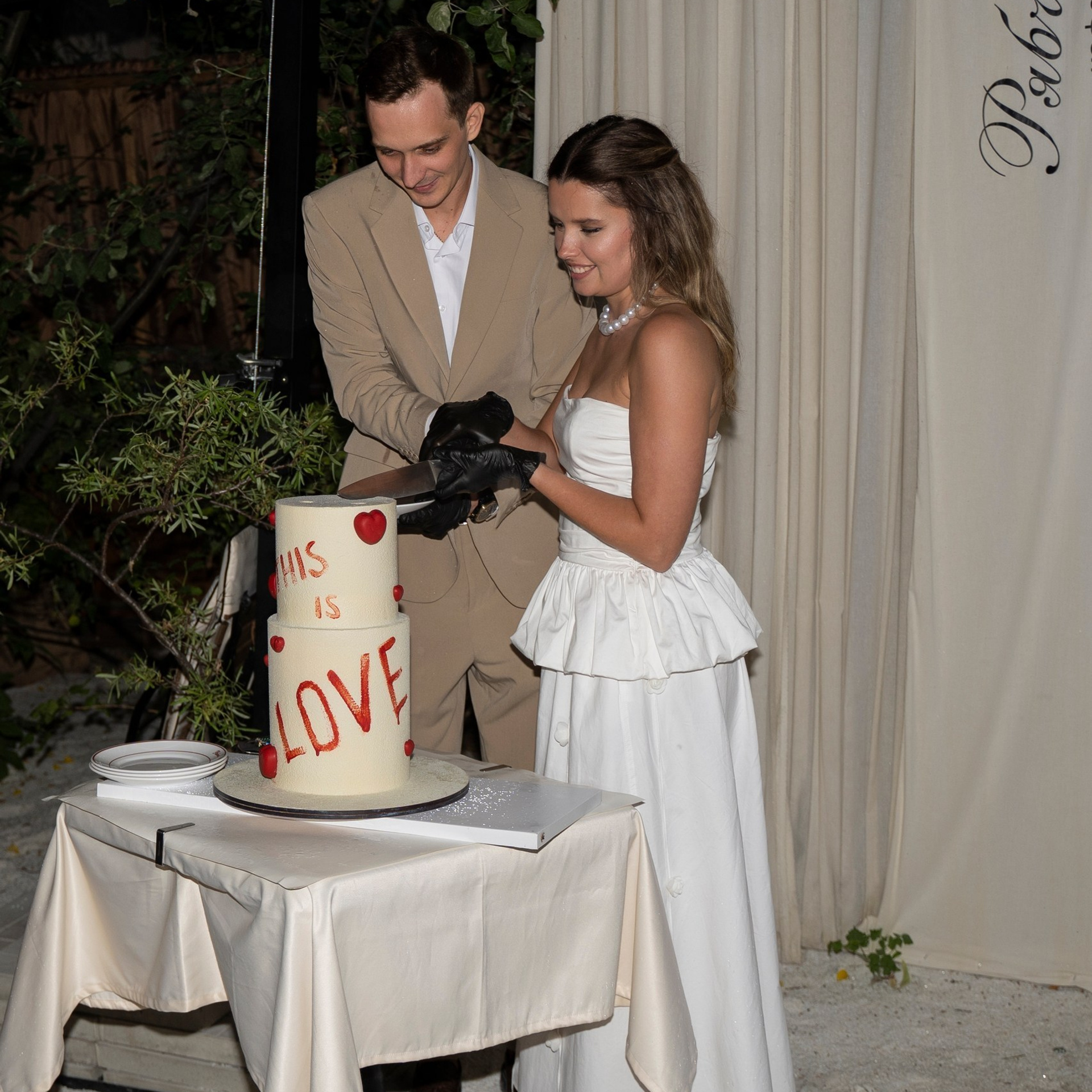 Елена и Владимир. Камерная свадьба в кафе «Рябчик»