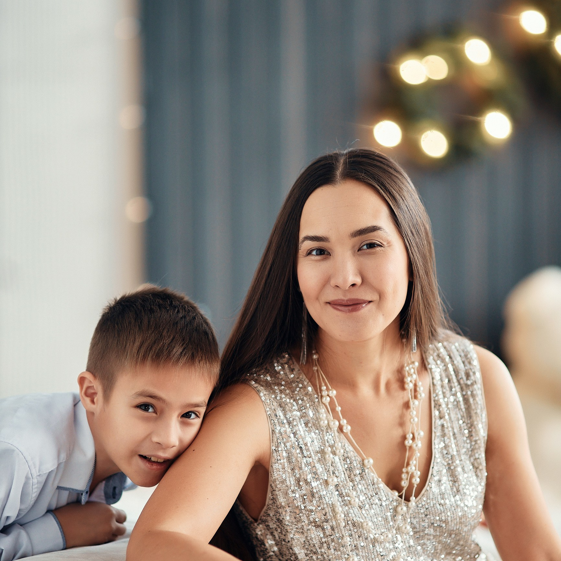 Студийная фотосессия для маленькой семьи