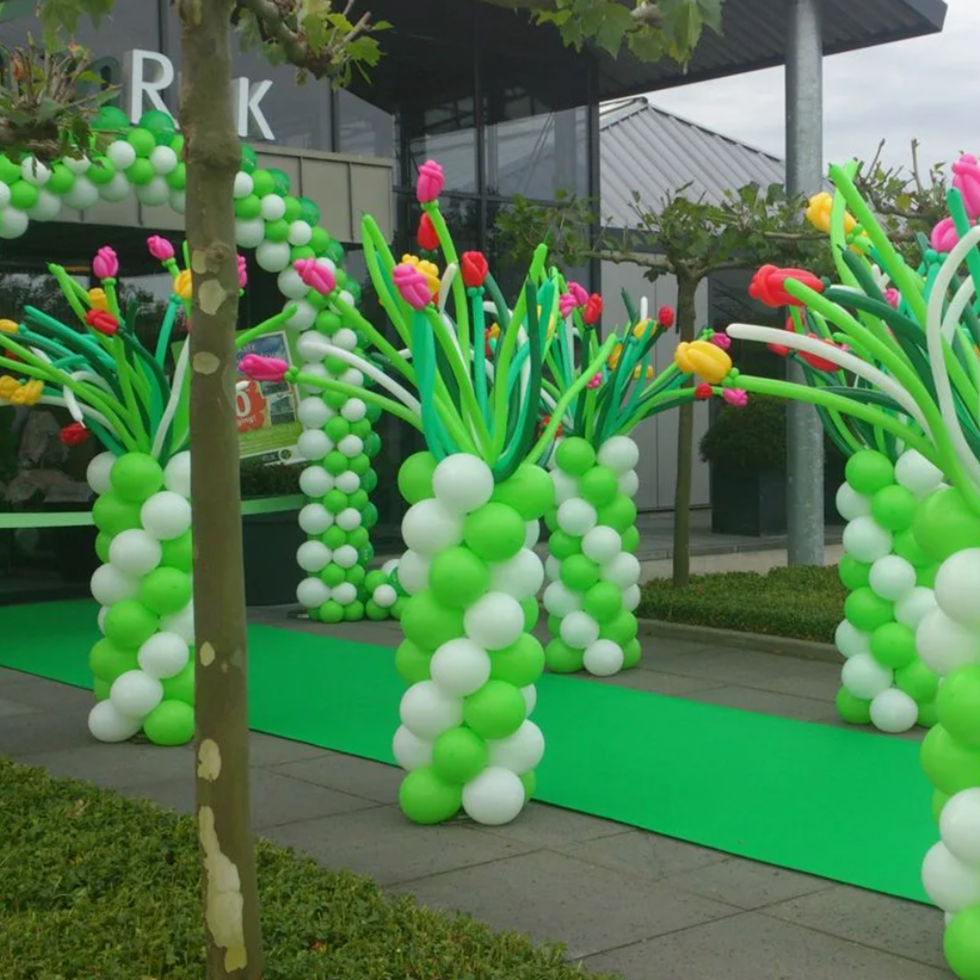 Dekoracija od balona balloons decorations. Шары с гелием, фотозоны Нови Сад Белград. Balone i dekoracije od balona Novi Sad Beograd